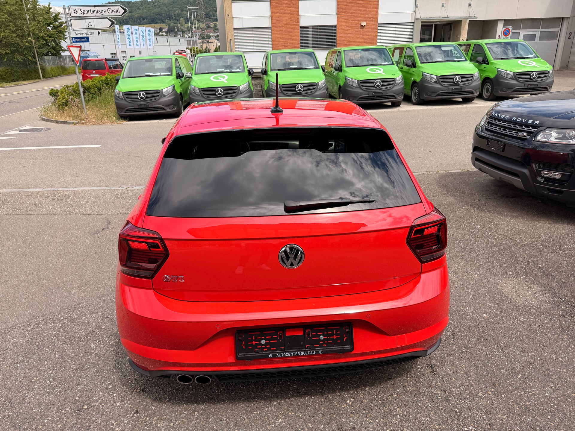 VW Polo 2.0 TSI GTI DSG-image-2