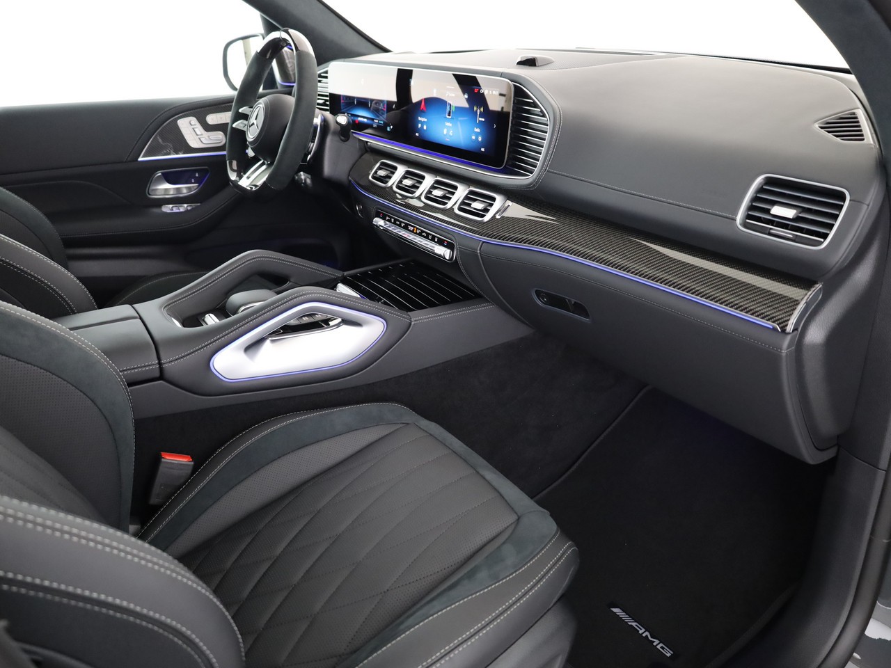 MERCEDES-BENZ GLS 63 AMG 4Matic + 9G-Tronic-image-9