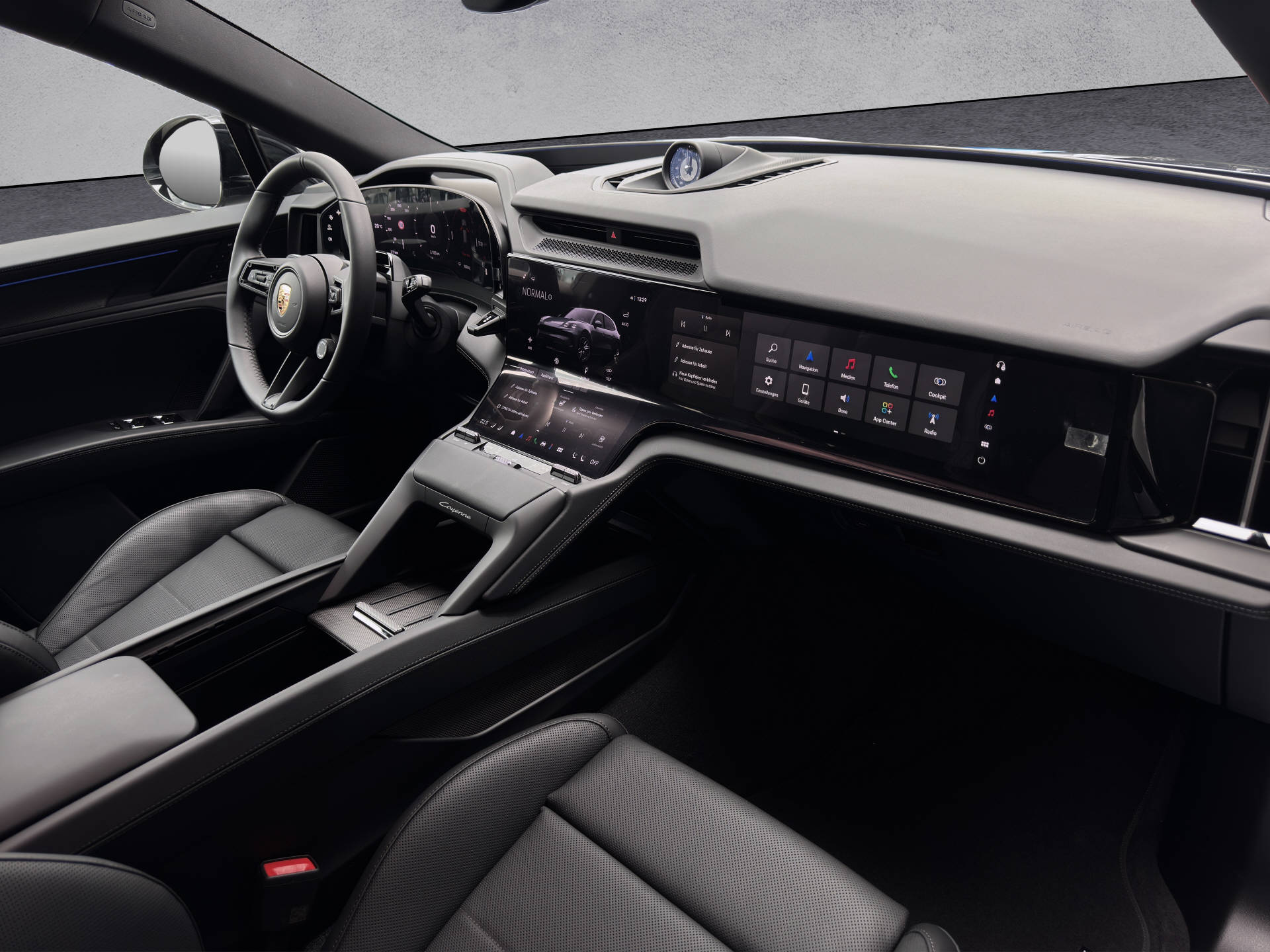 PORSCHE Cayenne Electric-image-7