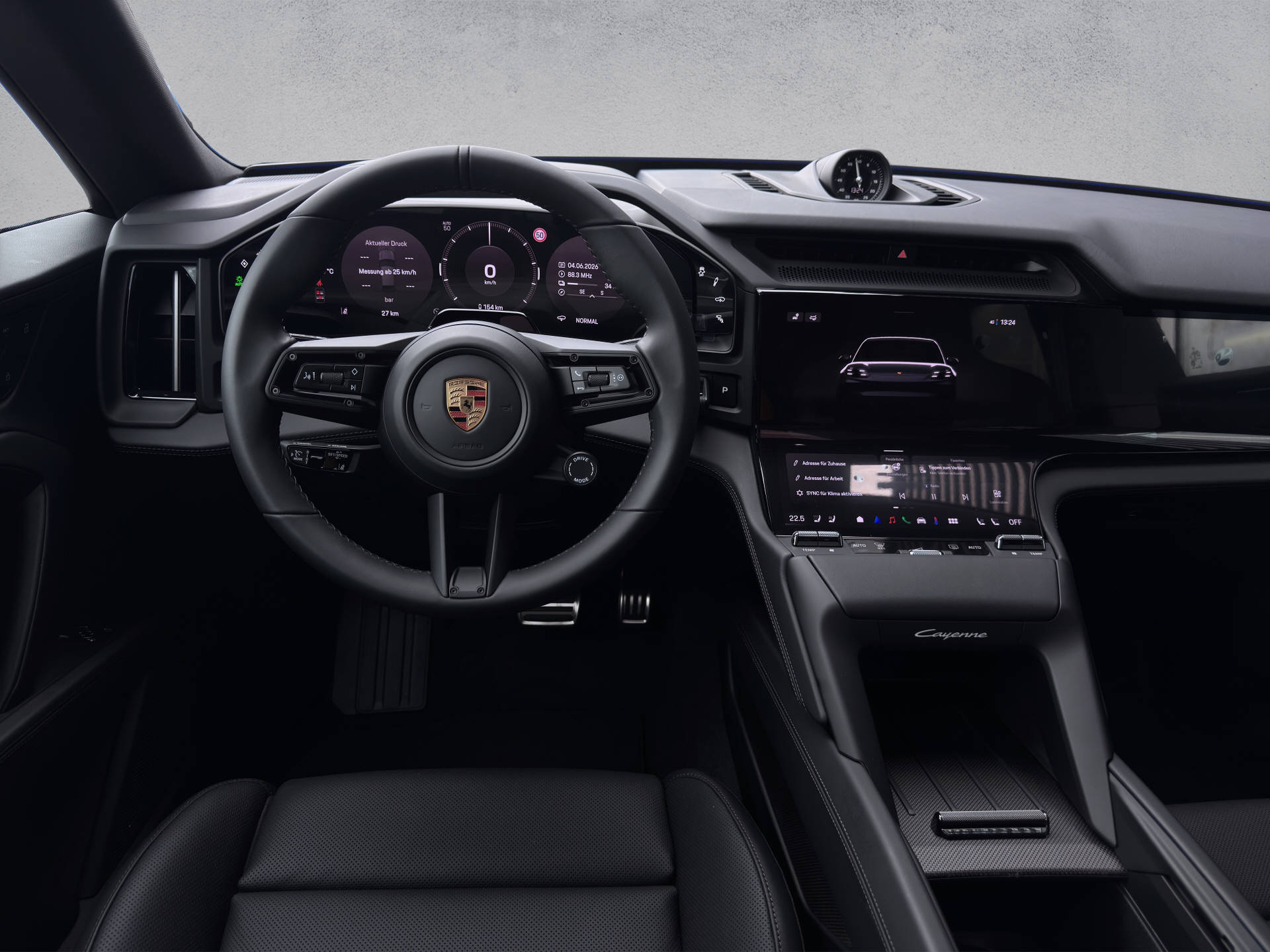PORSCHE Cayenne Electric-image-5