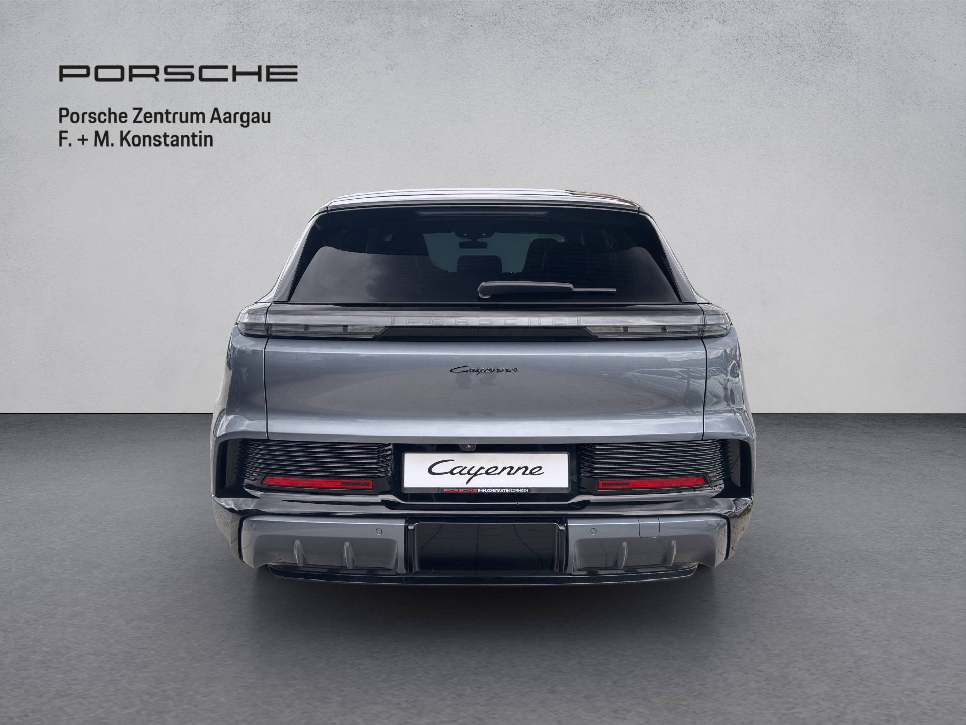 PORSCHE Cayenne Electric-image-4