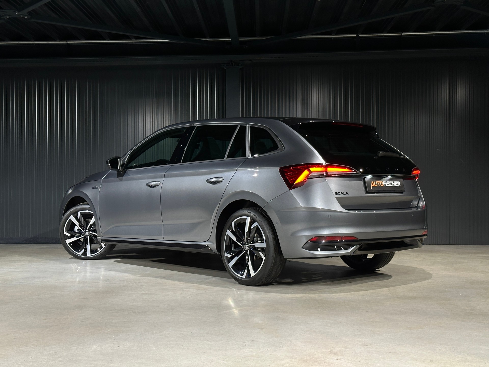 SKODA Scala 1.5 TSI Monte Carlo DSG-showroom-element-1