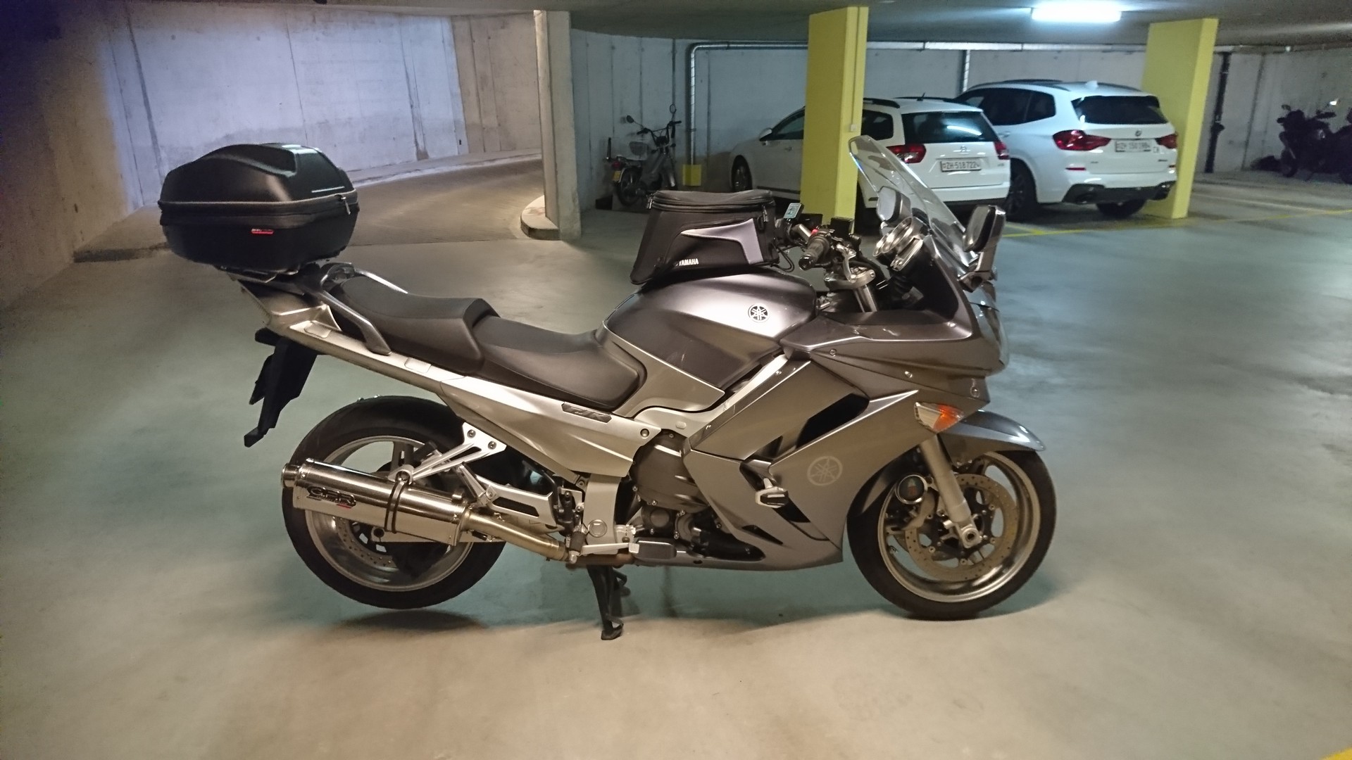 YAMAHA FJR 1300 ABS-image-3