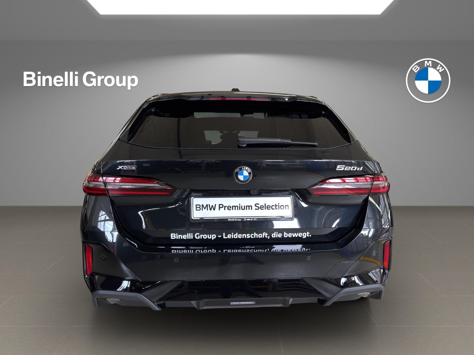 BMW 520d xDrive Touring-image-14