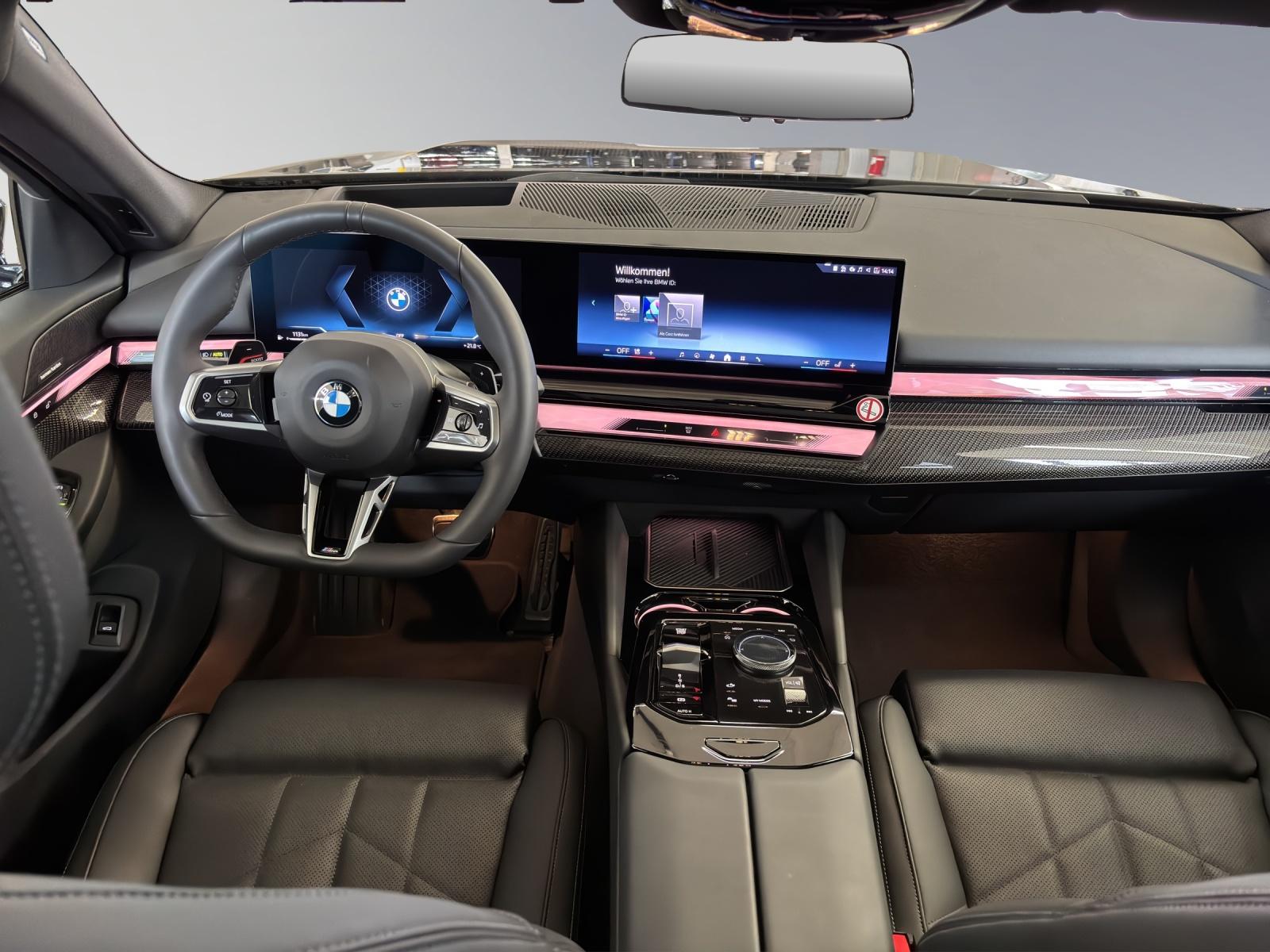 BMW 520d xDrive Touring-image-9