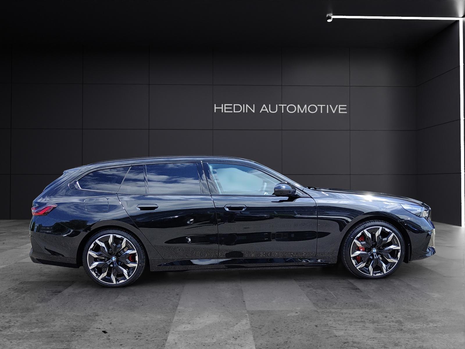 BMW 550e xDrive Touring-image-6