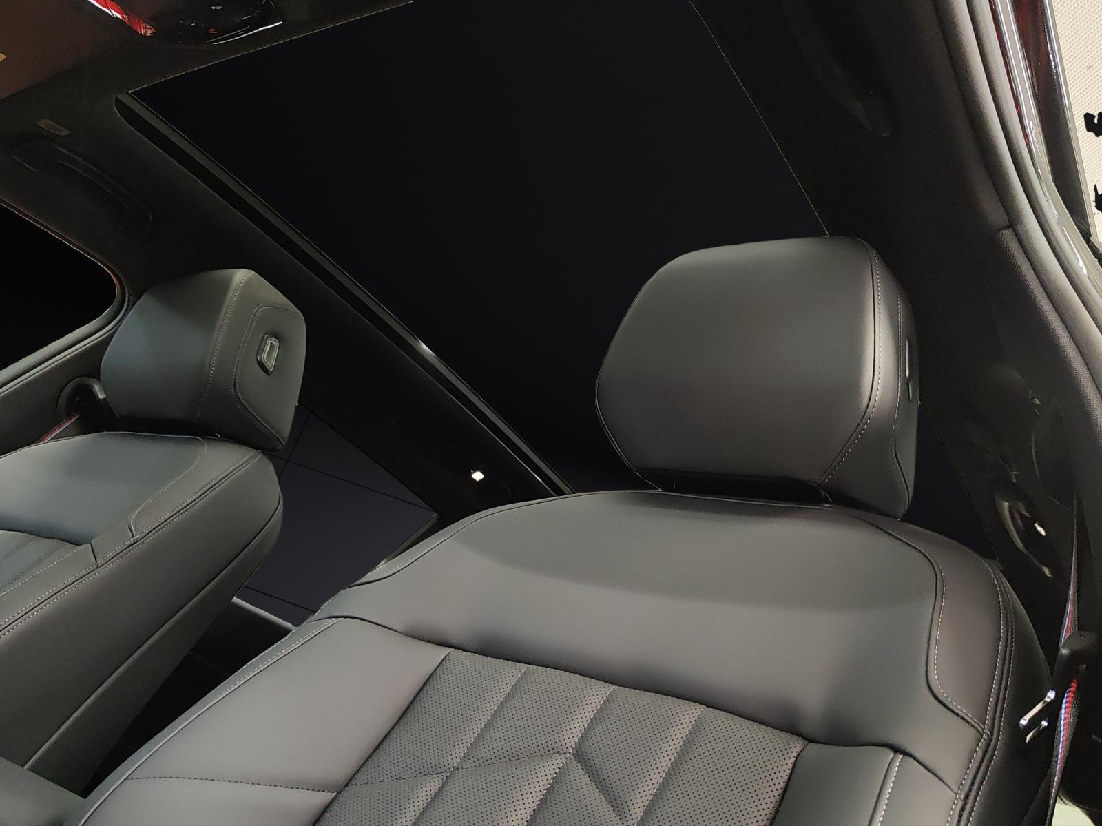 BMW 550e xDrive Touring-image-15