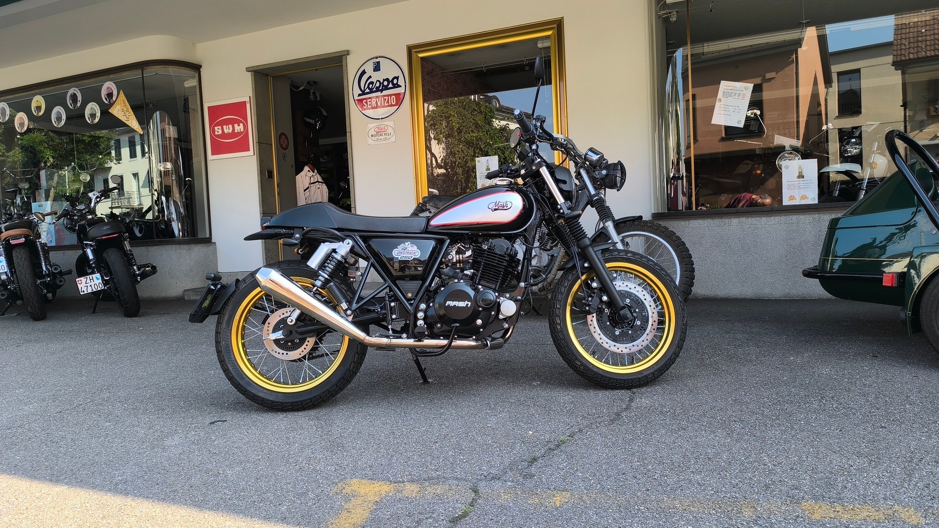 MASH 250 Dirt Track-image-6