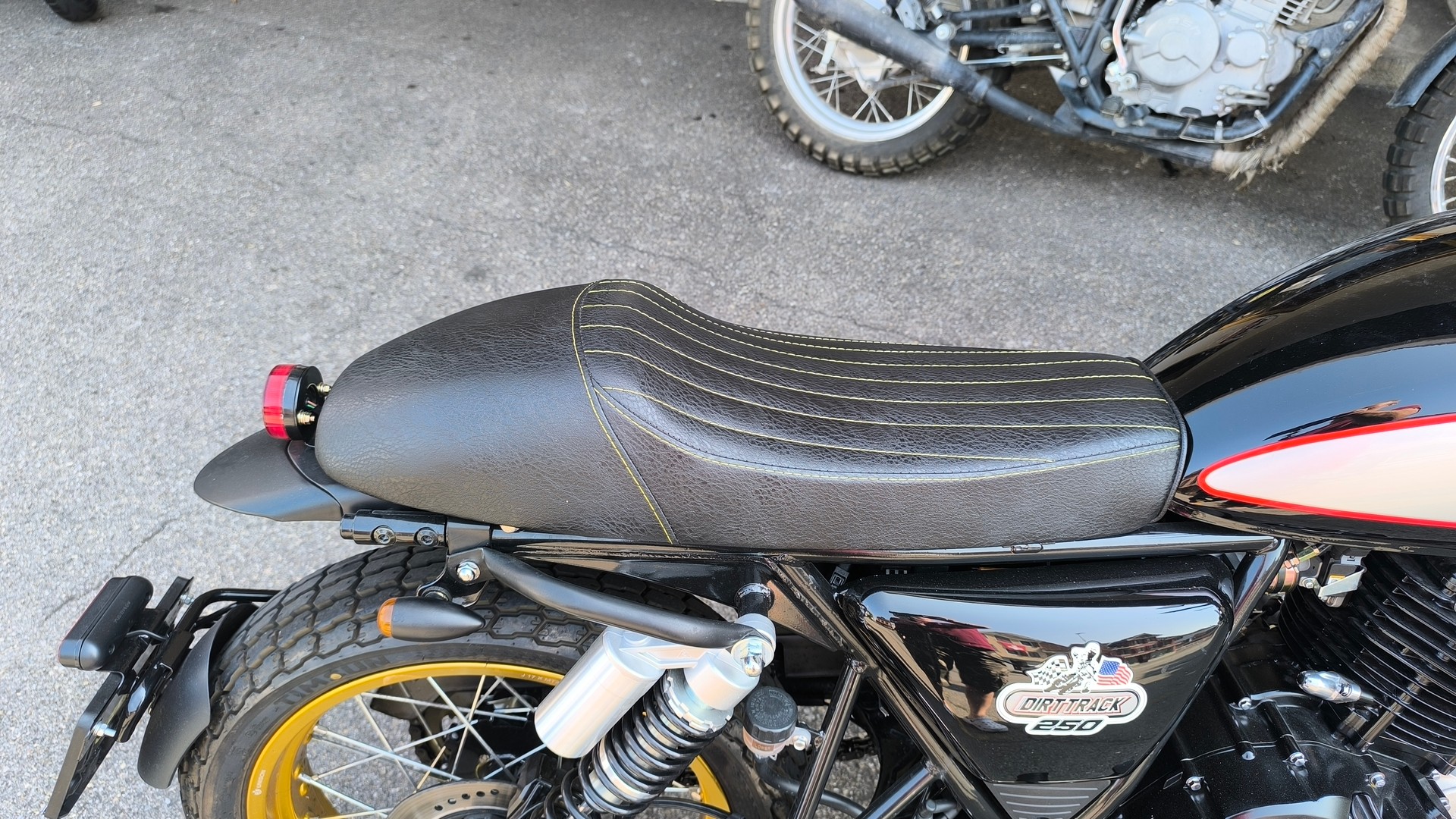MASH 250 Dirt Track-image-8