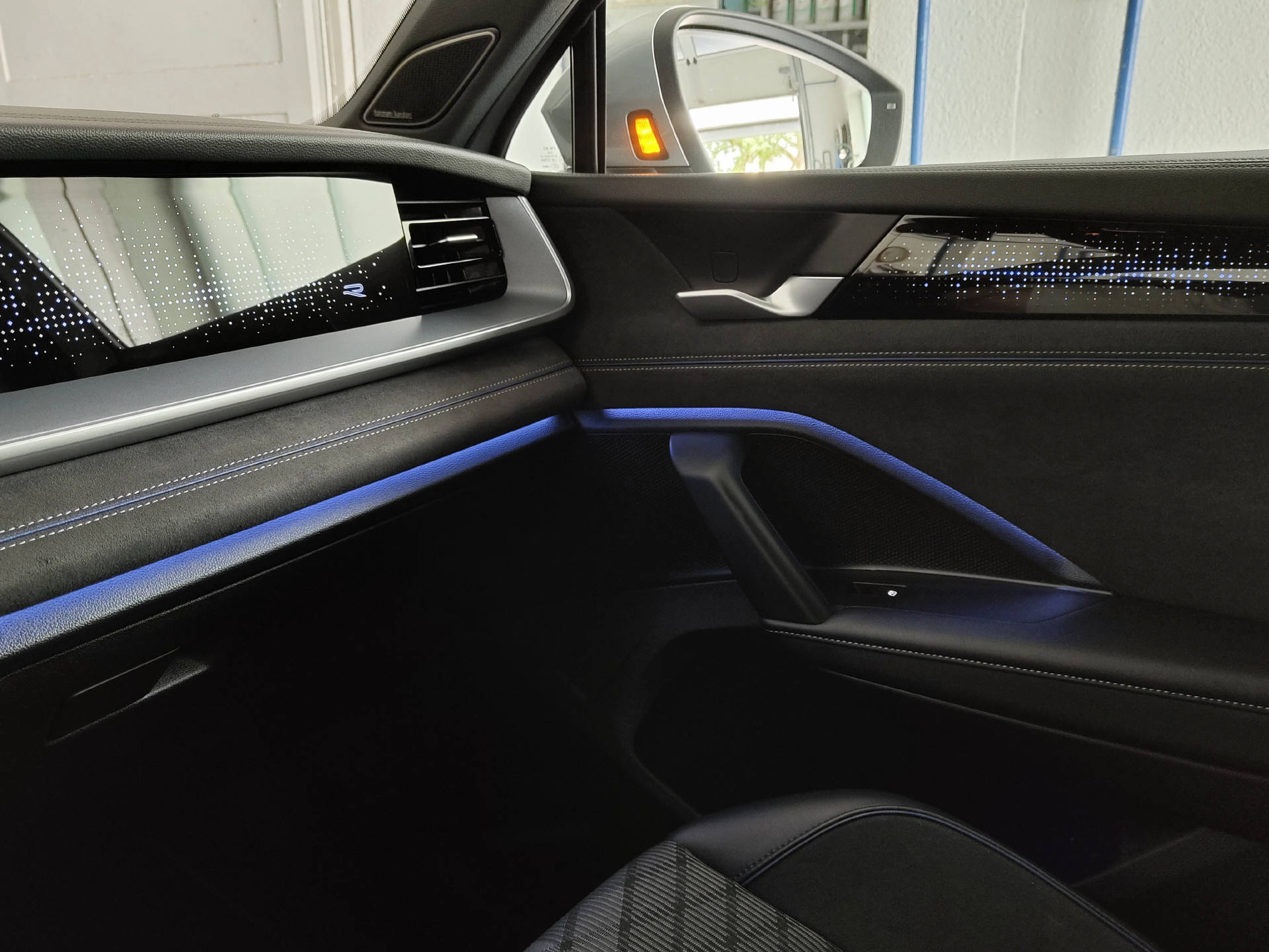VW Tayron 2.0 TSI R-Line DSG 4Motion-image-12