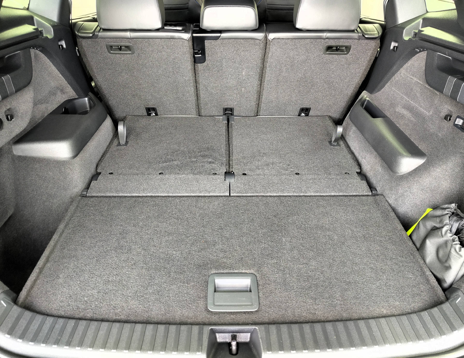 VW Tayron 2.0 TSI R-Line DSG 4Motion-image-14