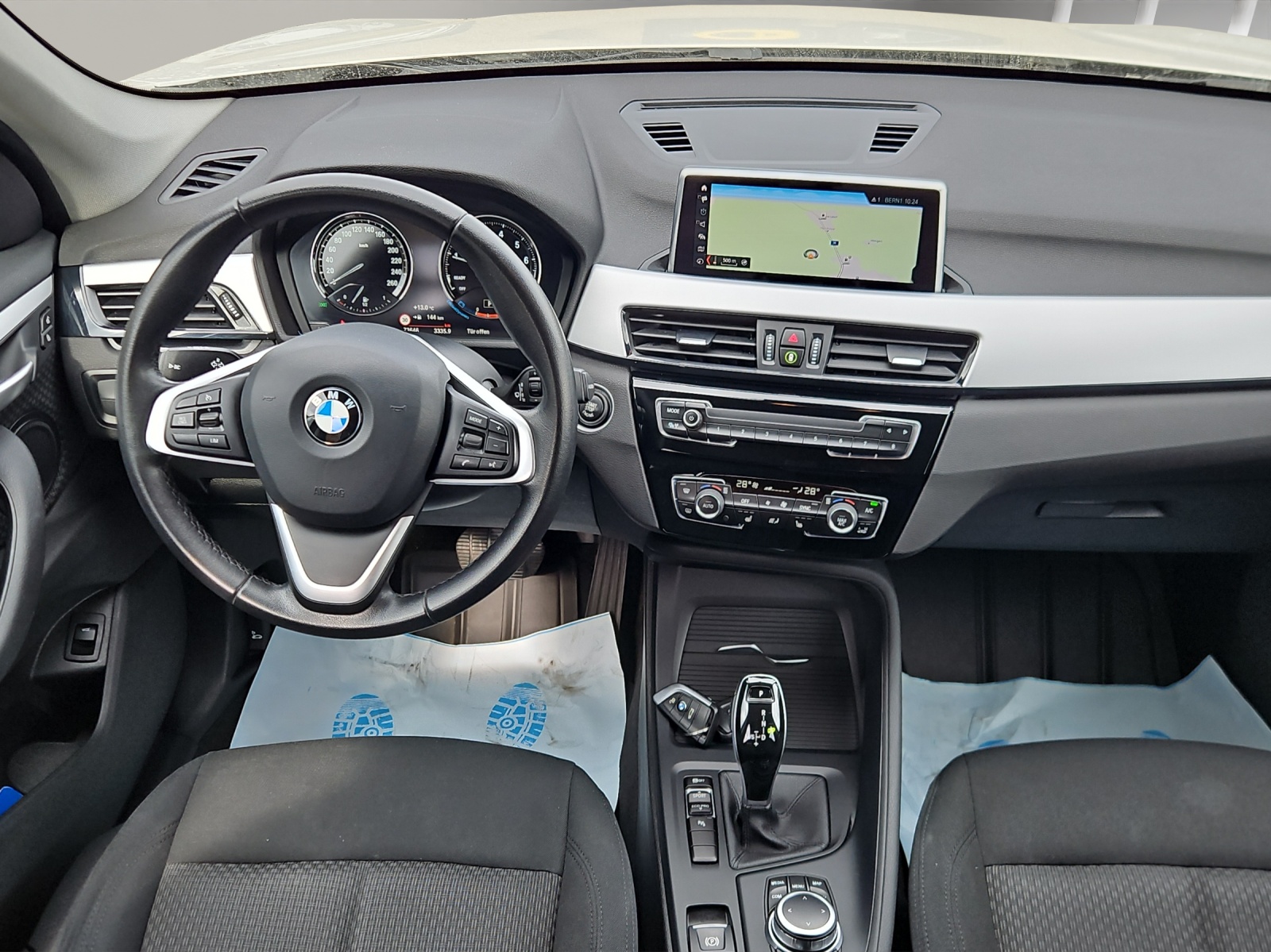 BMW X1 sDrive 18i Steptronic DSK-image-11
