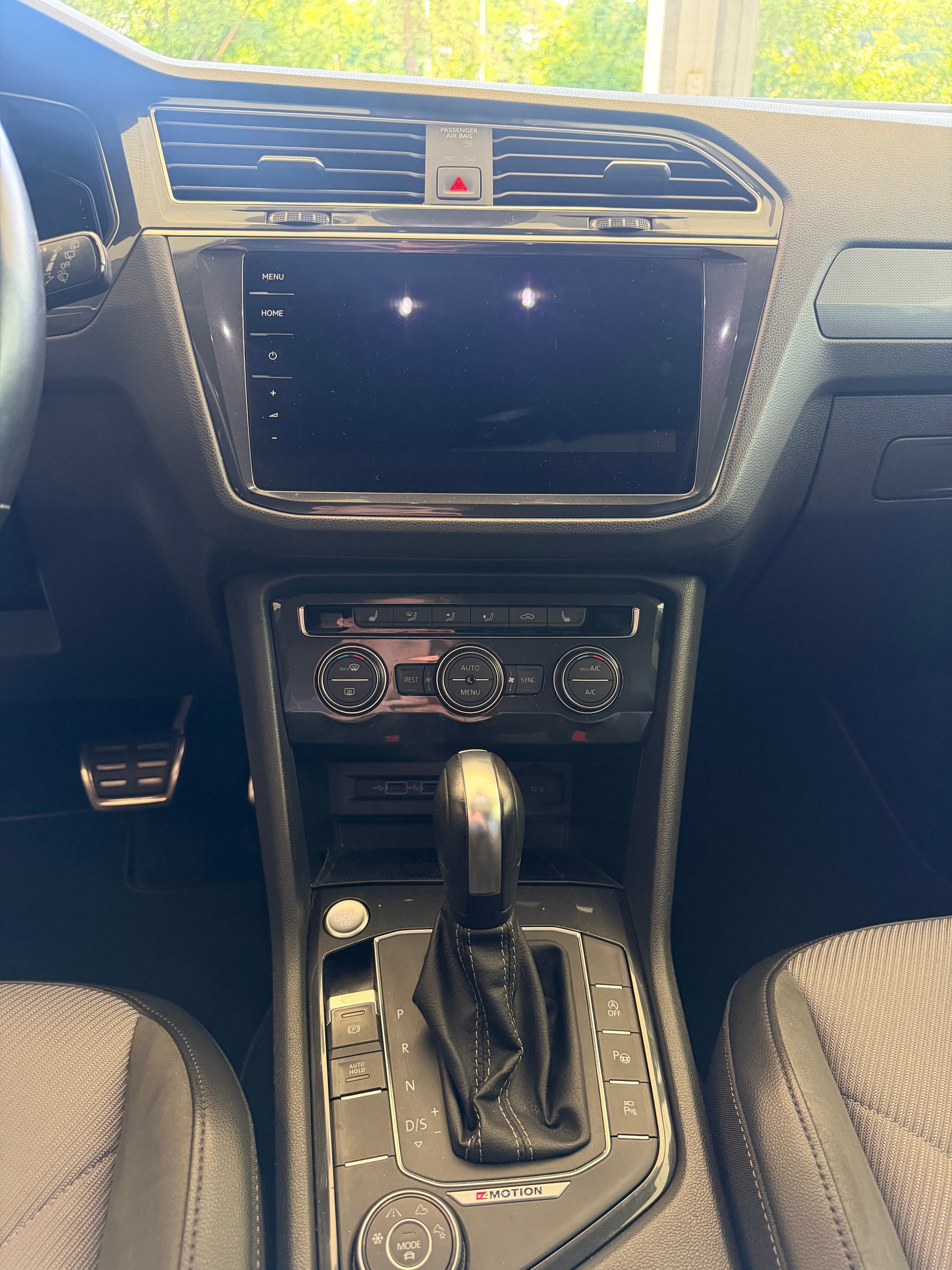 VW Tiguan 2.0TSI Highline 4Motion DSG-image-3