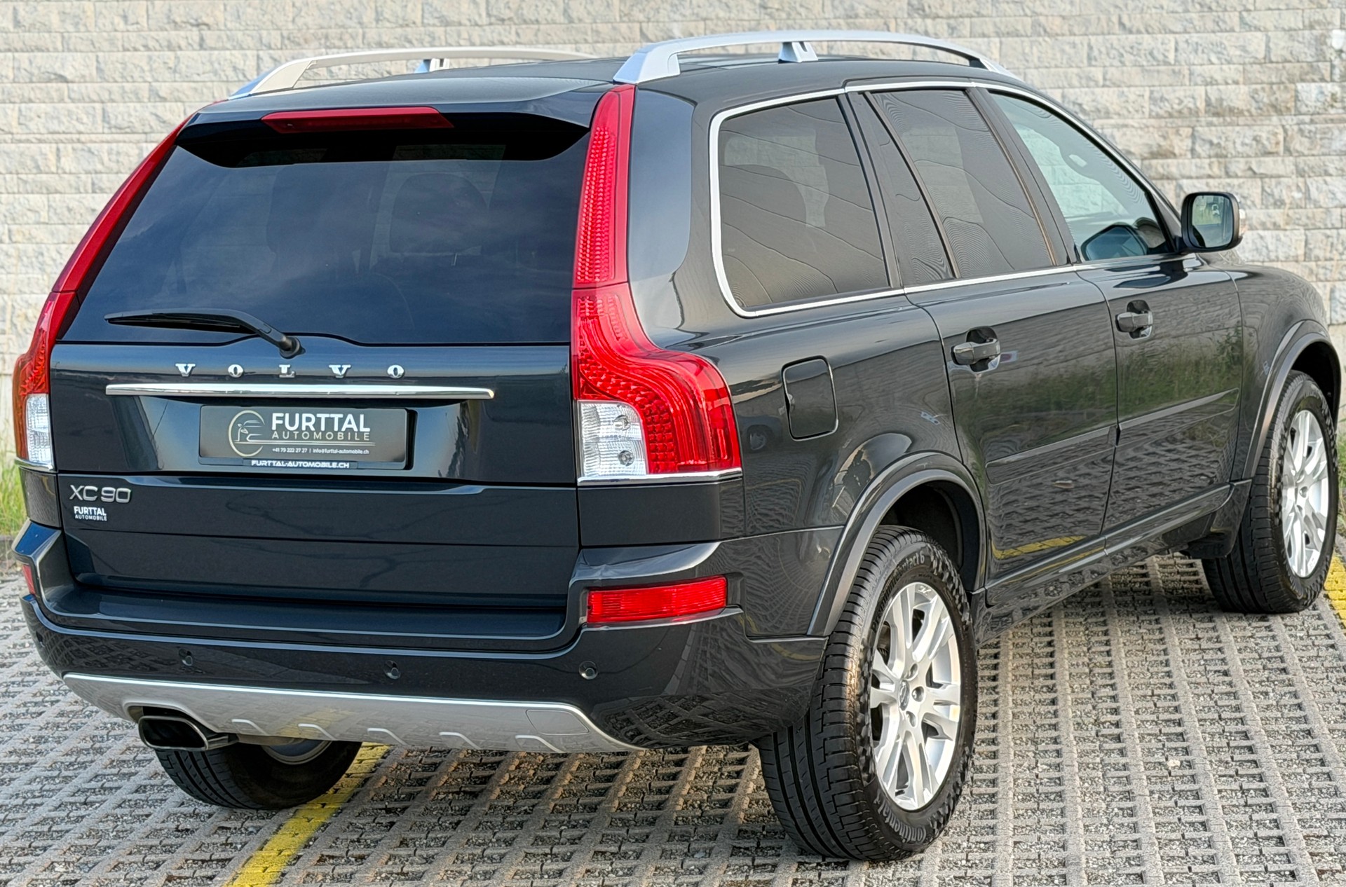 VOLVO XC90 D5 AWD Summum Geartronic-image-8