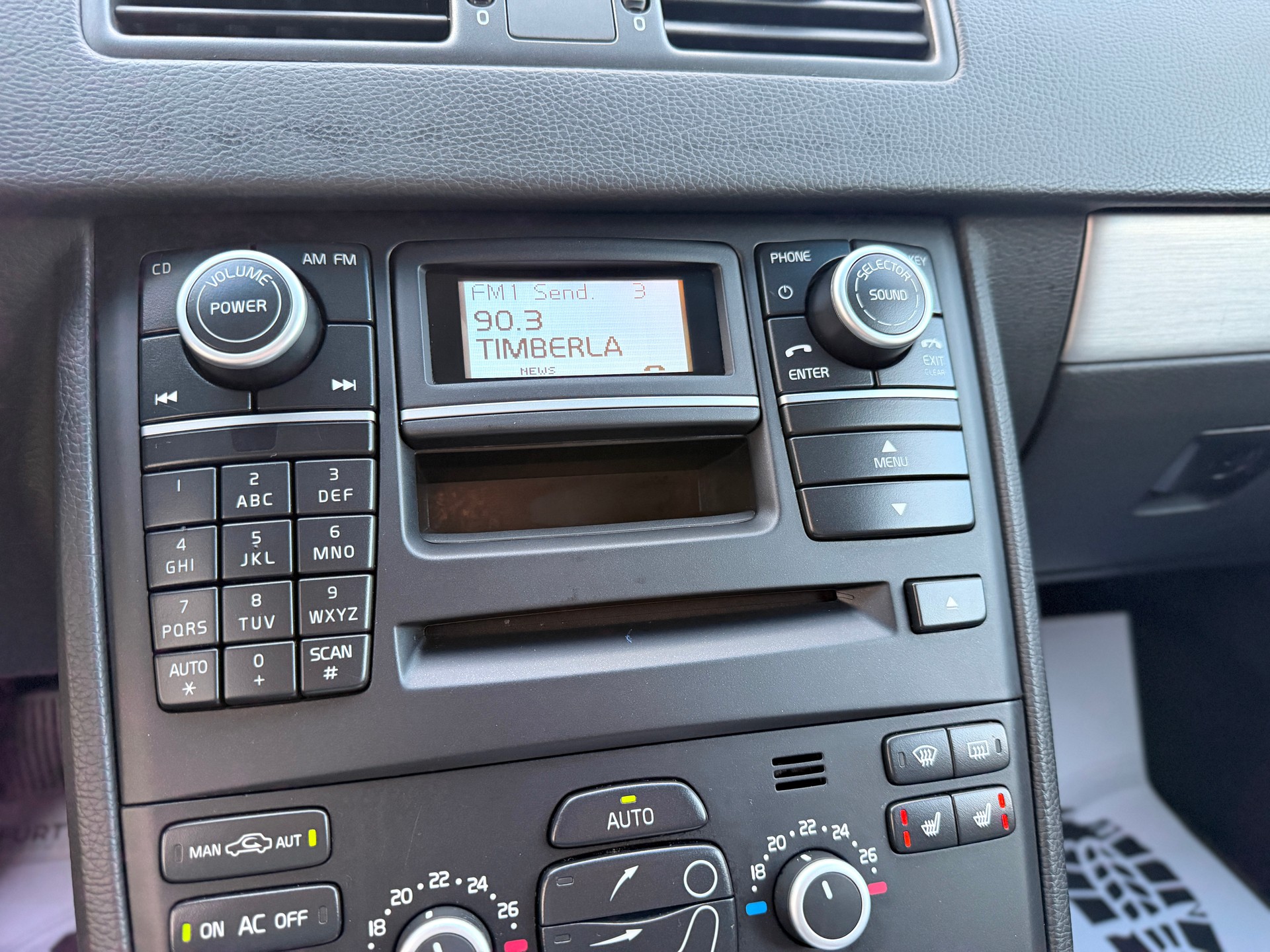 VOLVO XC90 D5 AWD Summum Geartronic-image-27