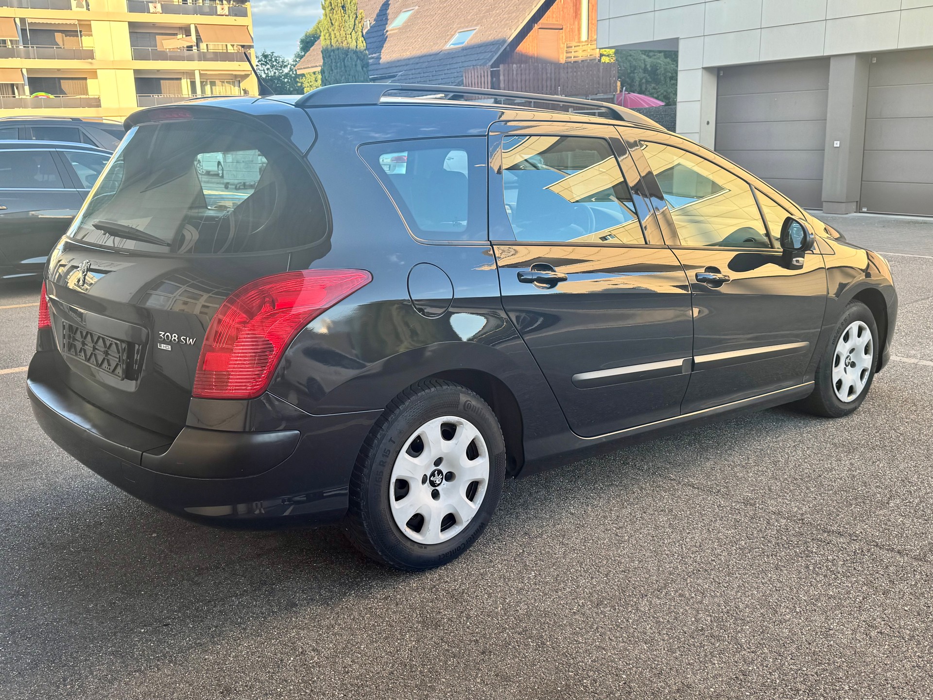 PEUGEOT 308 SW 1.6 HDI EGS6 ** ab MFK & Service **-showroom-element-1