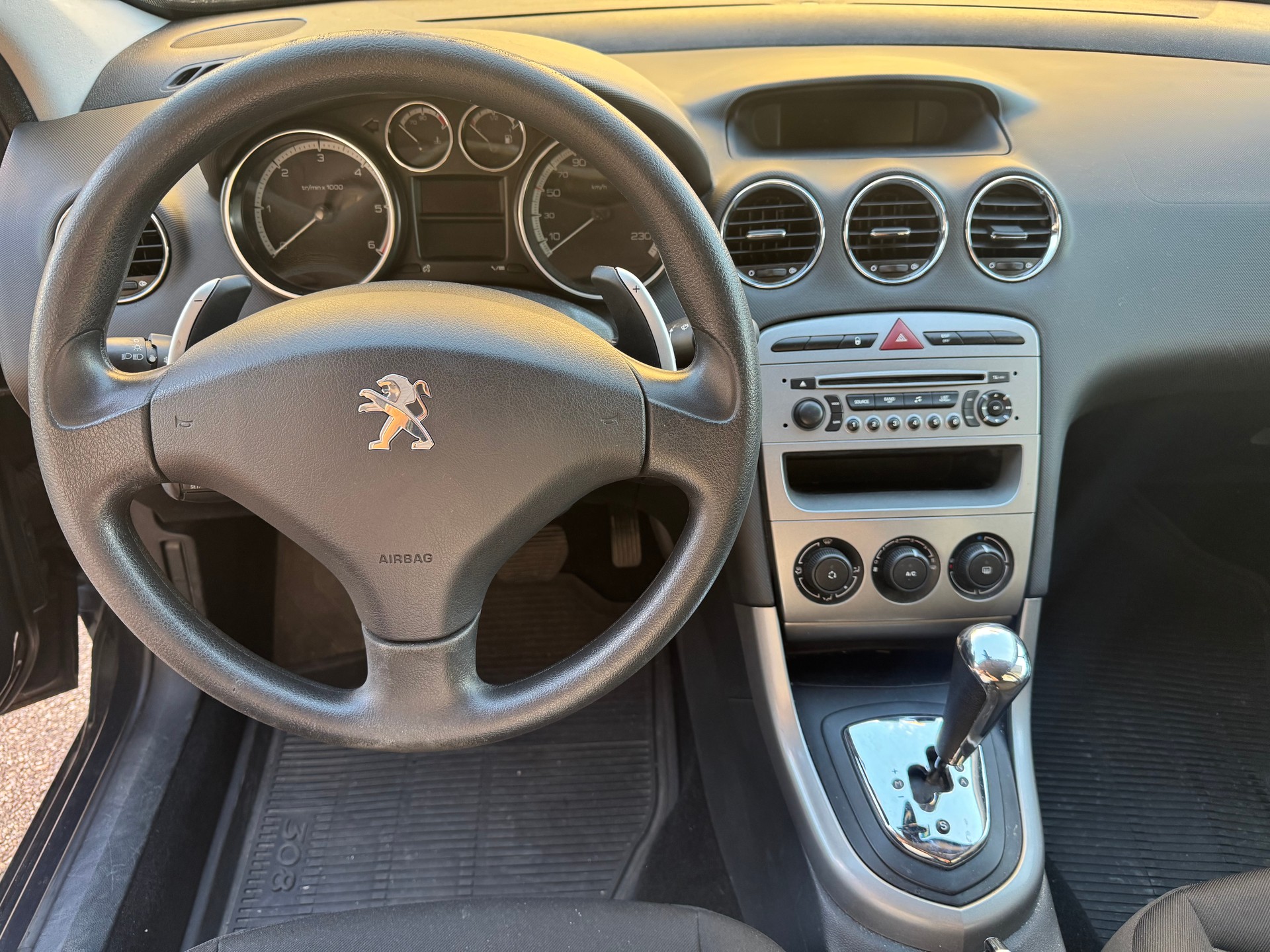 PEUGEOT 308 SW 1.6 HDI EGS6 ** ab MFK & Service **-image-6
