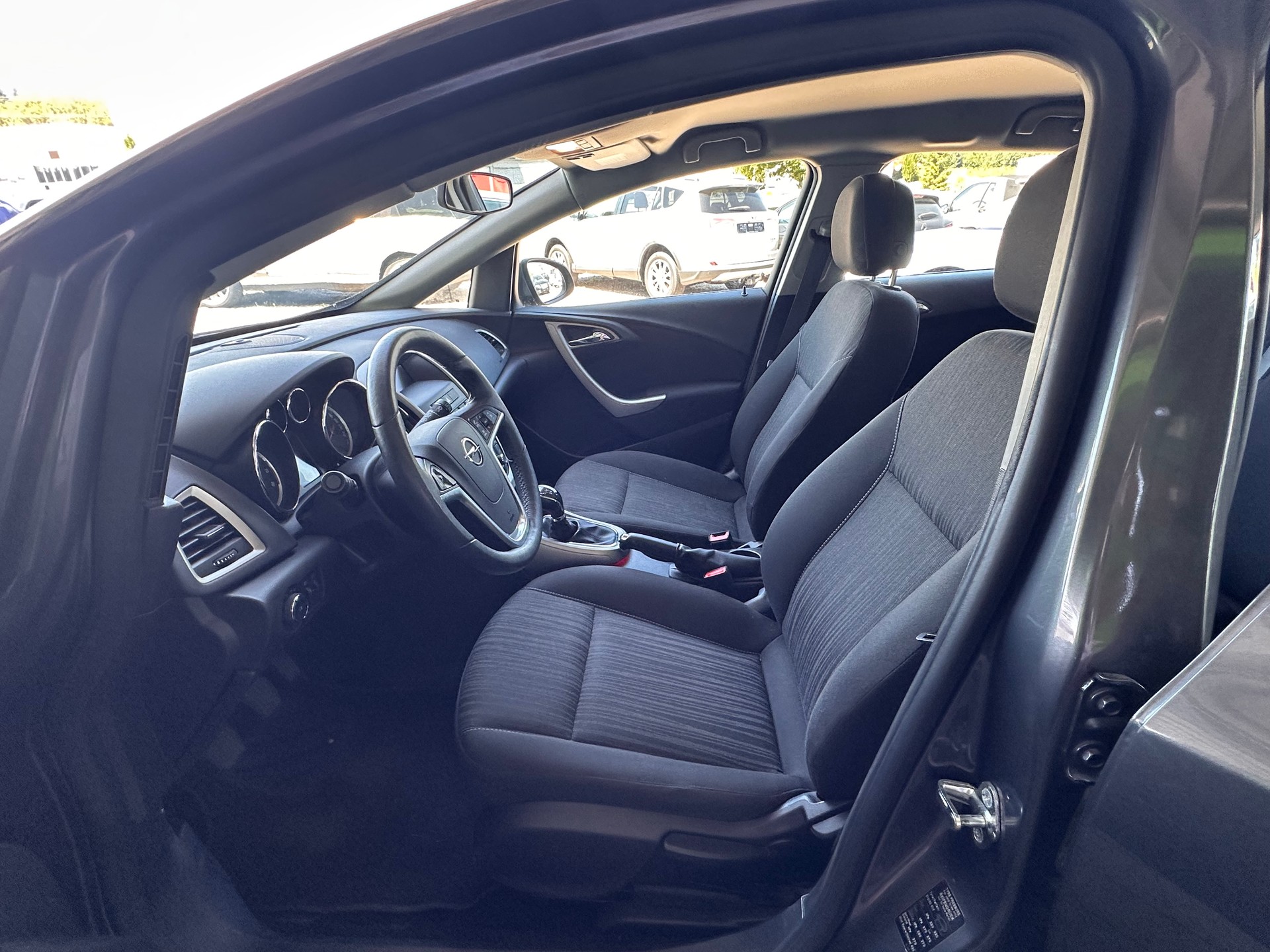 OPEL Astra 1.4i 16V Turbo Sport-image-10