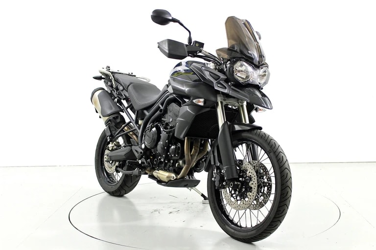 TRIUMPH Tiger 800 XC ABS-image-1