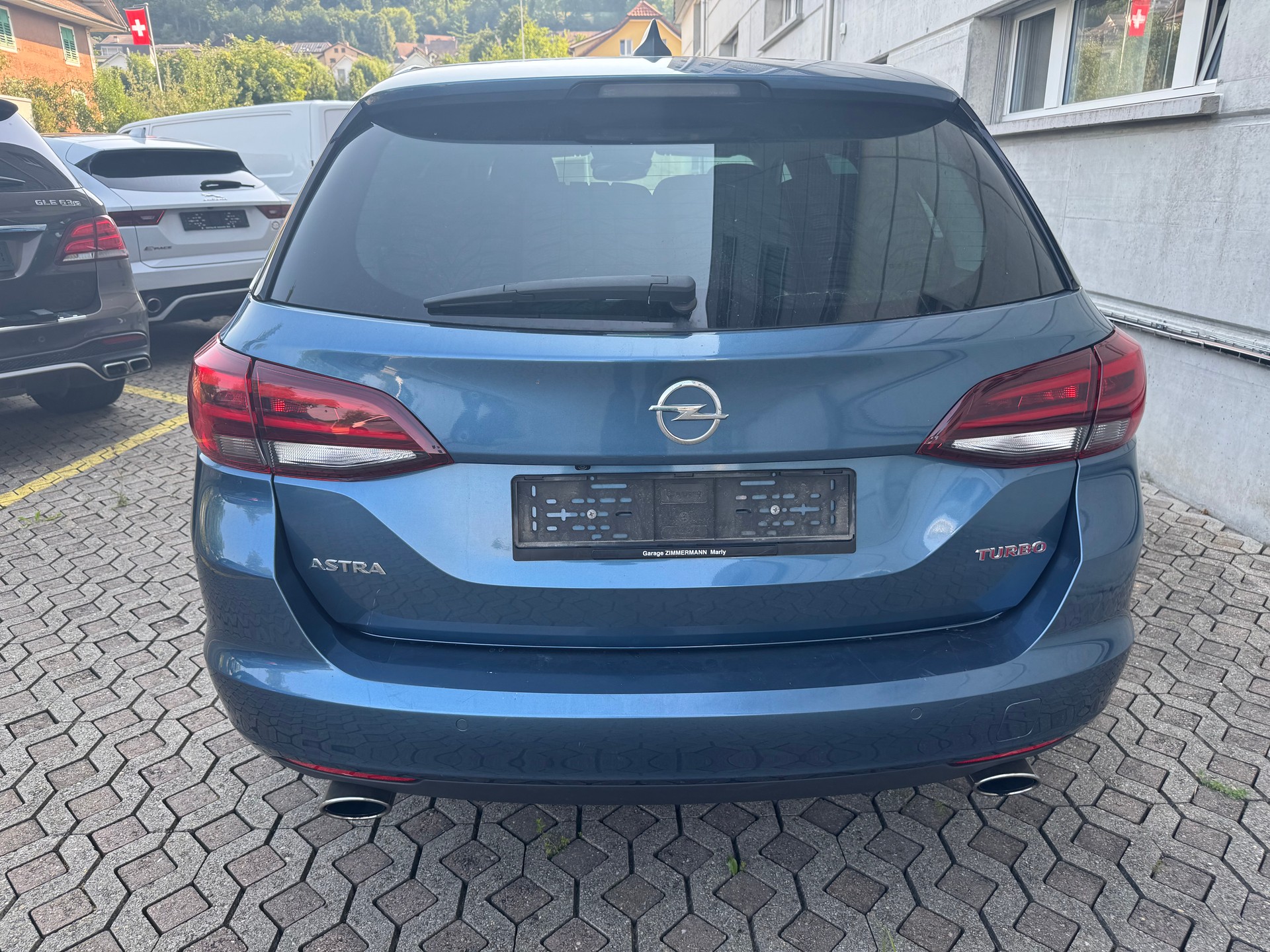 OPEL Astra Sports Tourer 1.6i Turbo Excellence-showroom-element-3