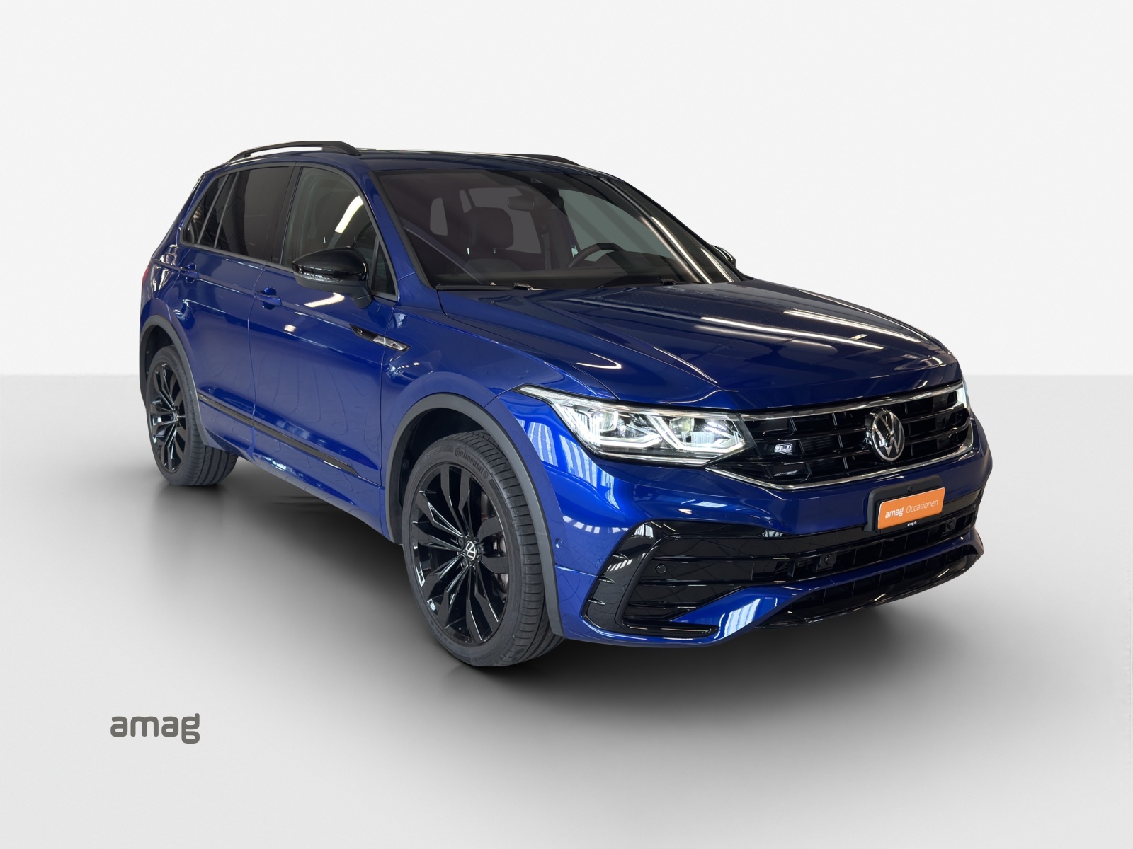 VW Tiguan 2.0TSI R-Line 4Motion DSG-image-5