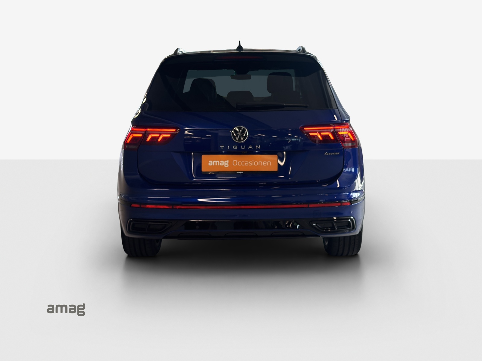 VW Tiguan 2.0TSI R-Line 4Motion DSG-showroom-element-3