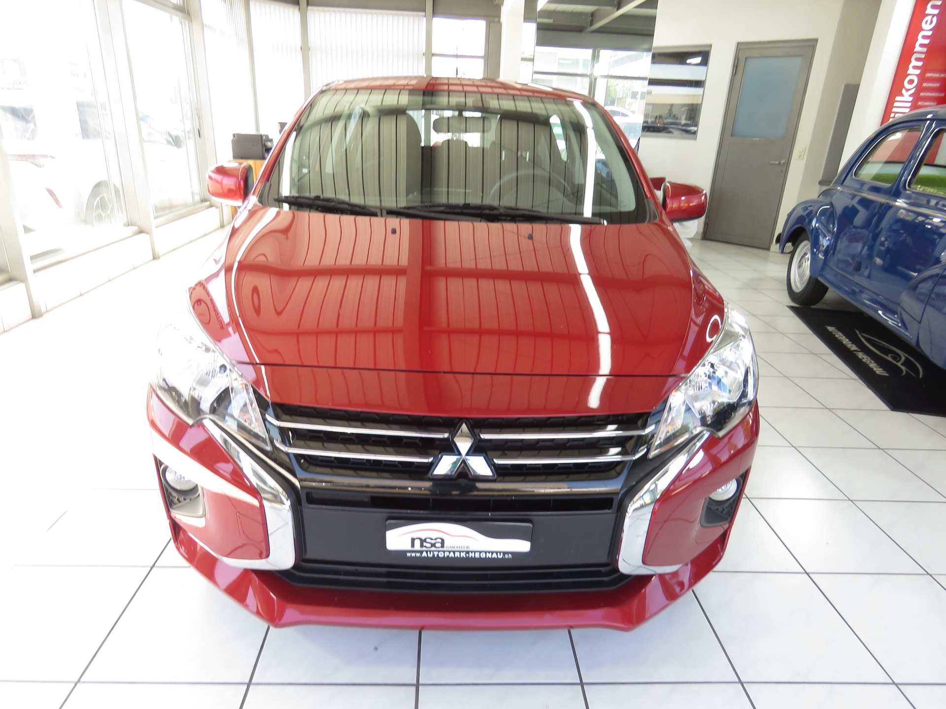 MITSUBISHI Space Star 1.2 CVT Inform (Automat)-showroom-element-1