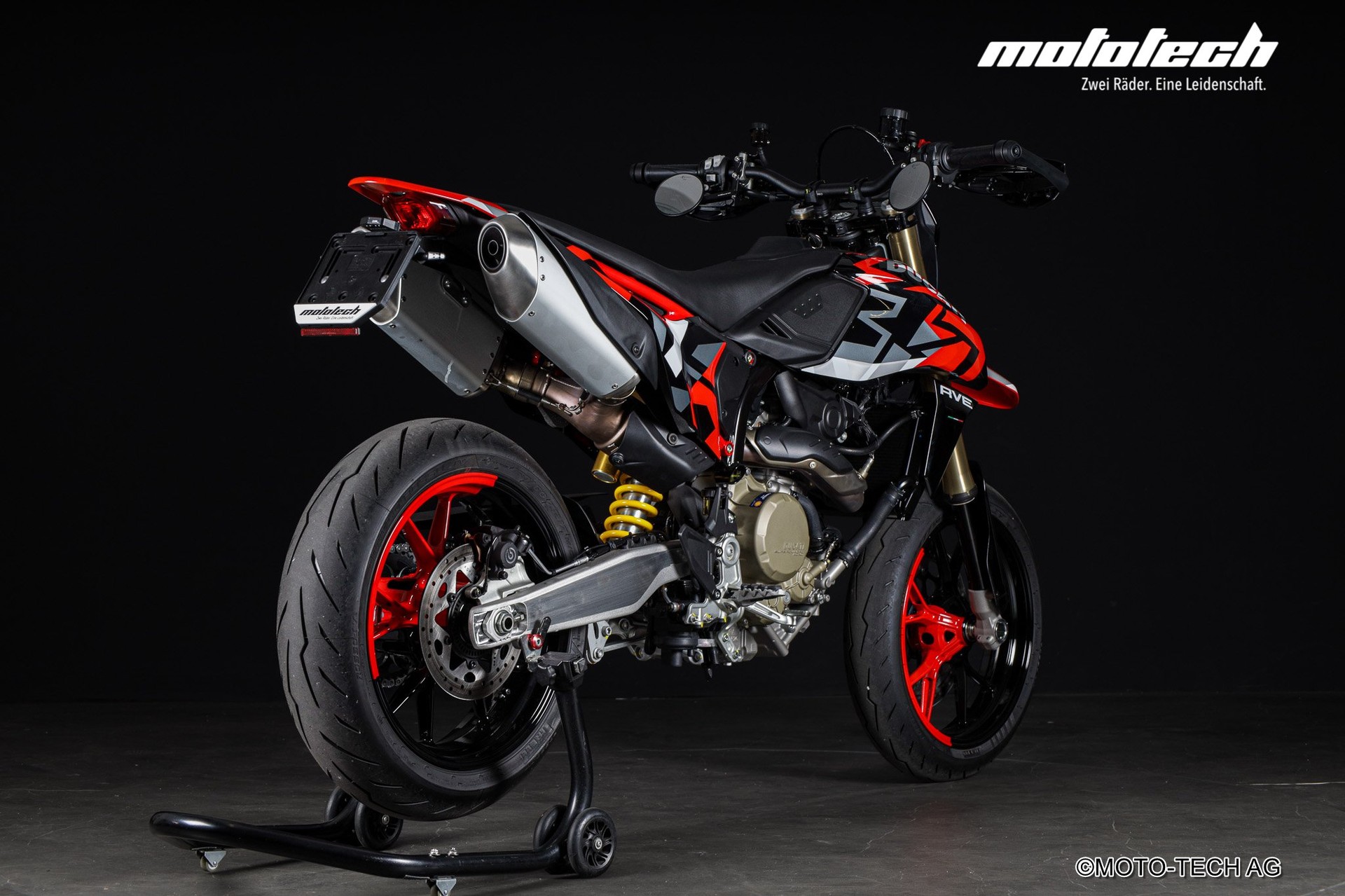 DUCATI Hypermotard 698 Mono RVE (35kW) STAGE 1 +-showroom-element-2