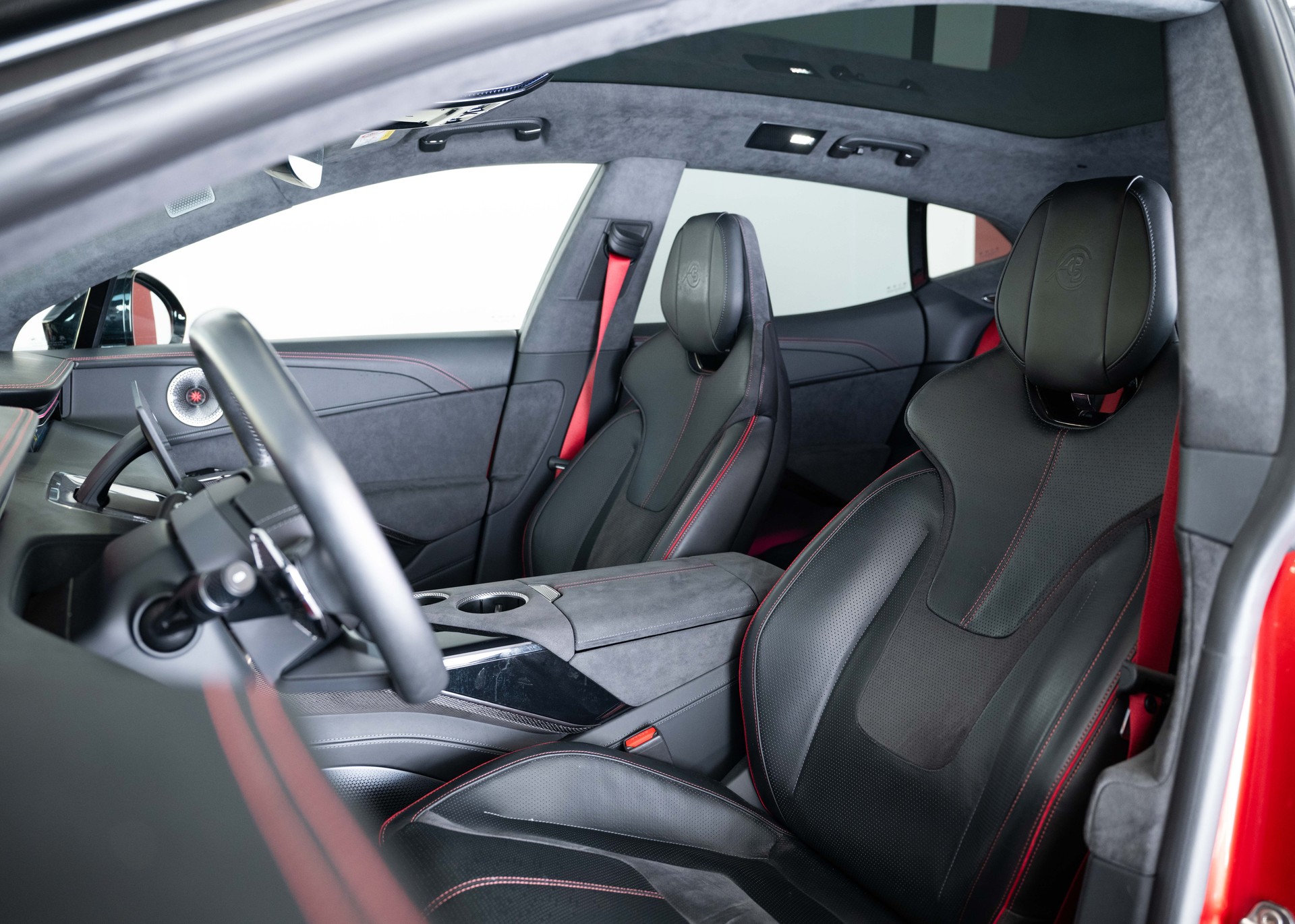 LOTUS Eletre 112kWh S (Swiss car 1st hand, like new, 60-month factory warranty)-image-19