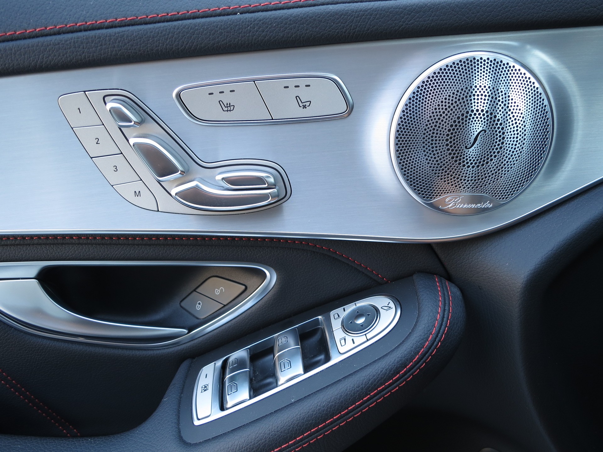 MERCEDES-BENZ GLC 43 AMG 4Matic 9G-Tronic-image-17