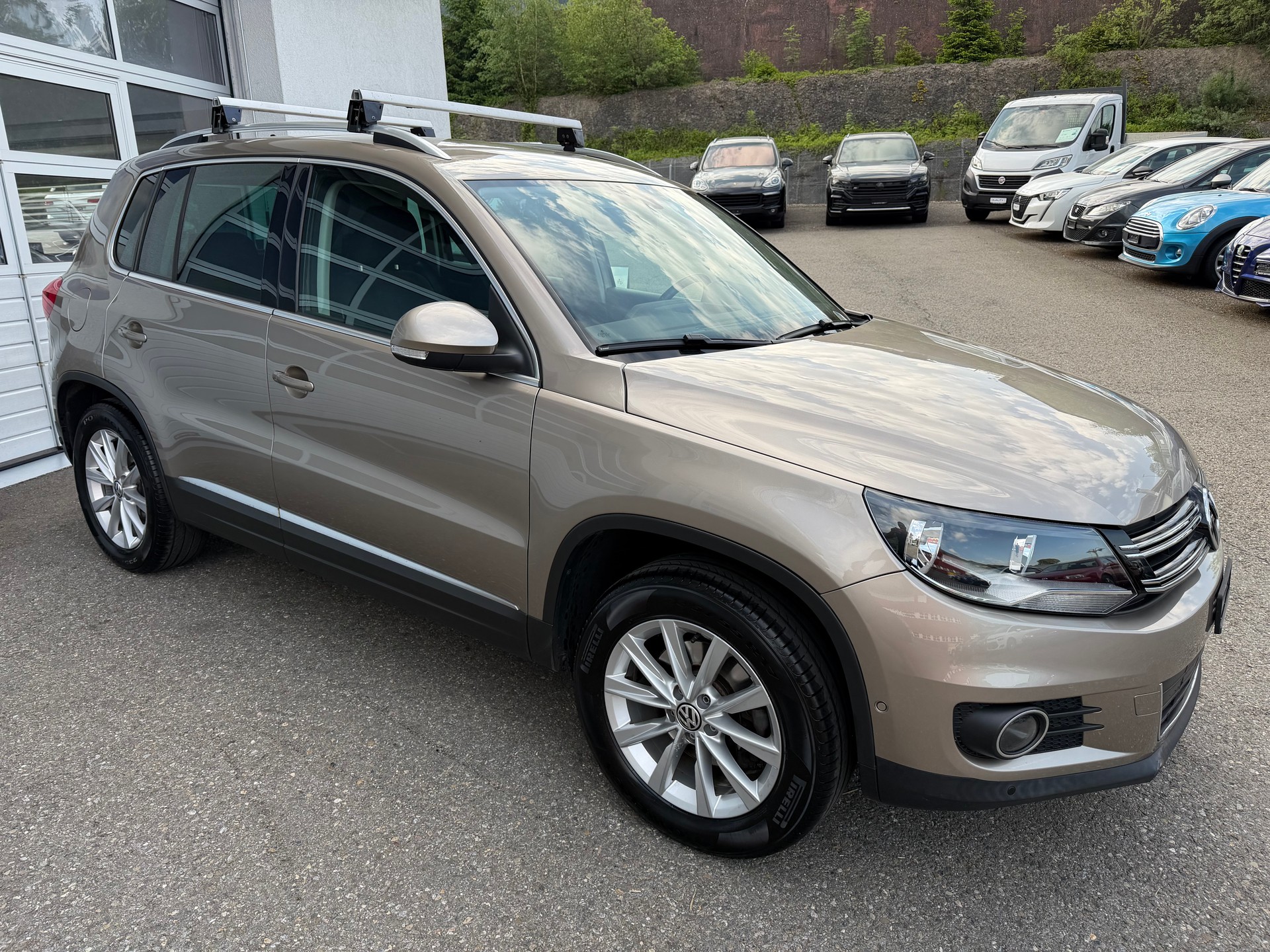VW Tiguan 1.4 TSI Track&Style 4Motion-showroom-element-3