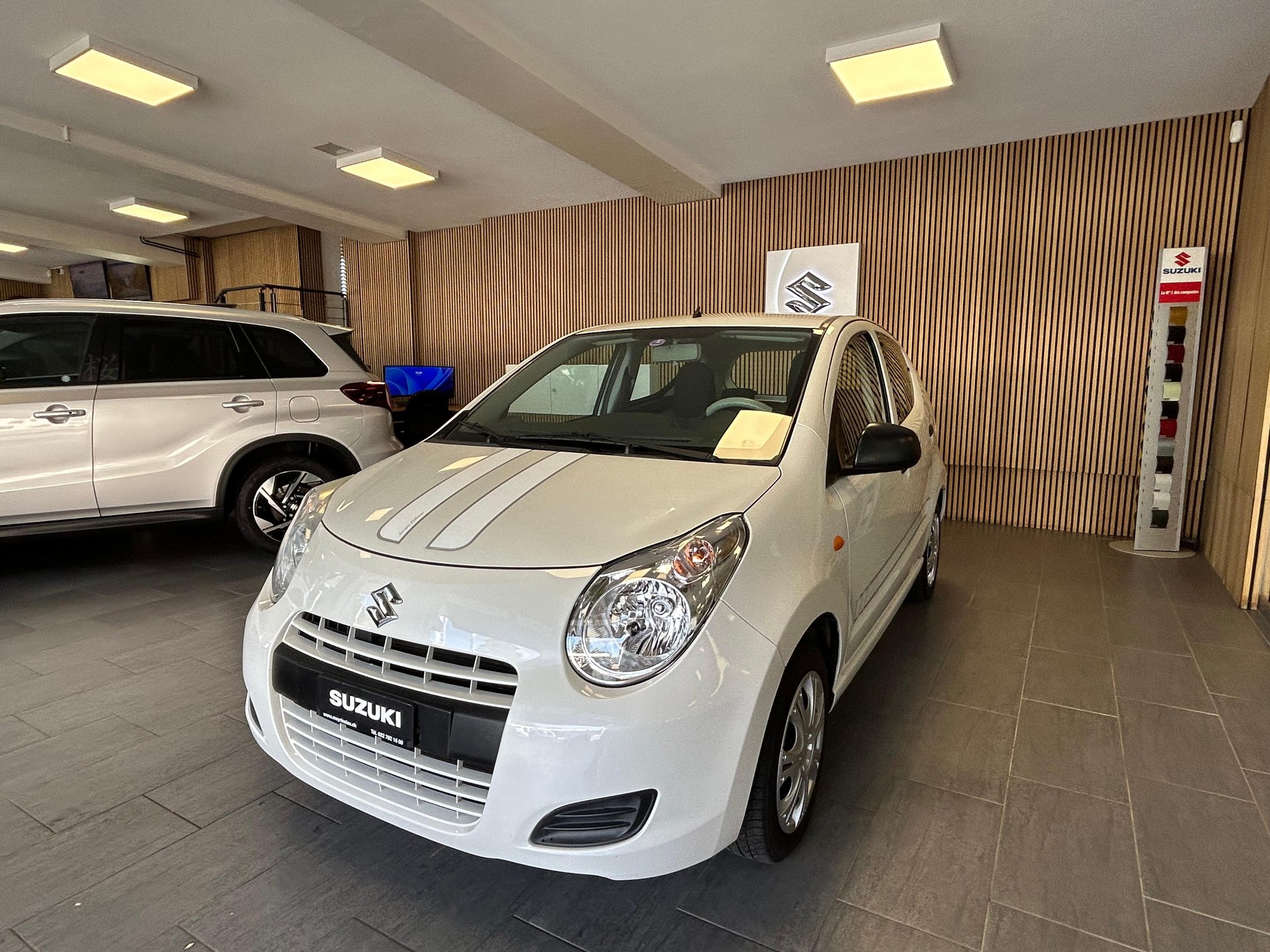 SUZUKI Alto 1.0 GL Sergio Cellano-showroom-element-3