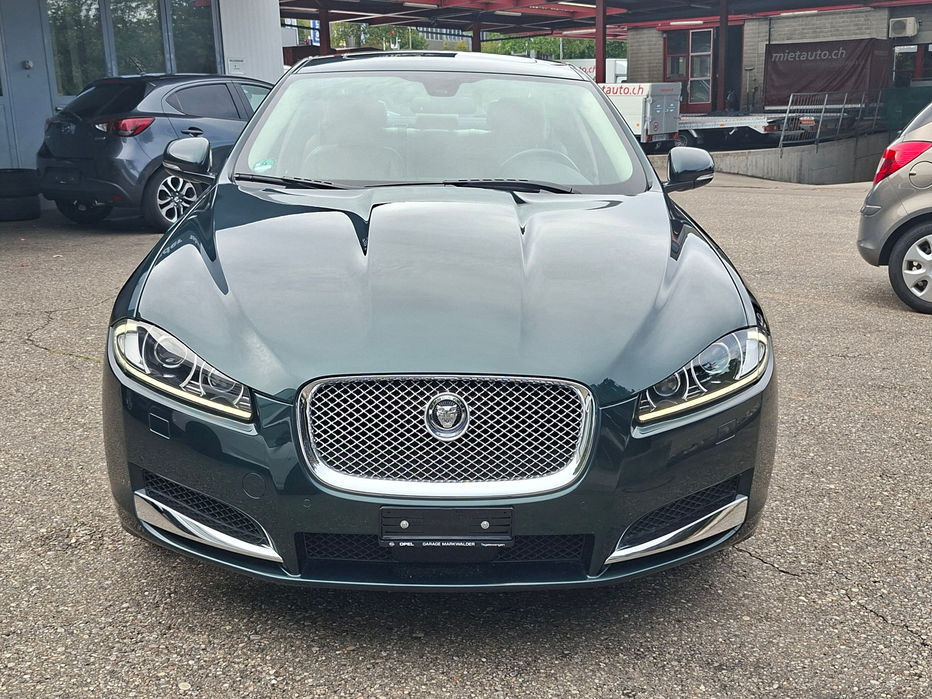 JAGUAR XF 2.2d