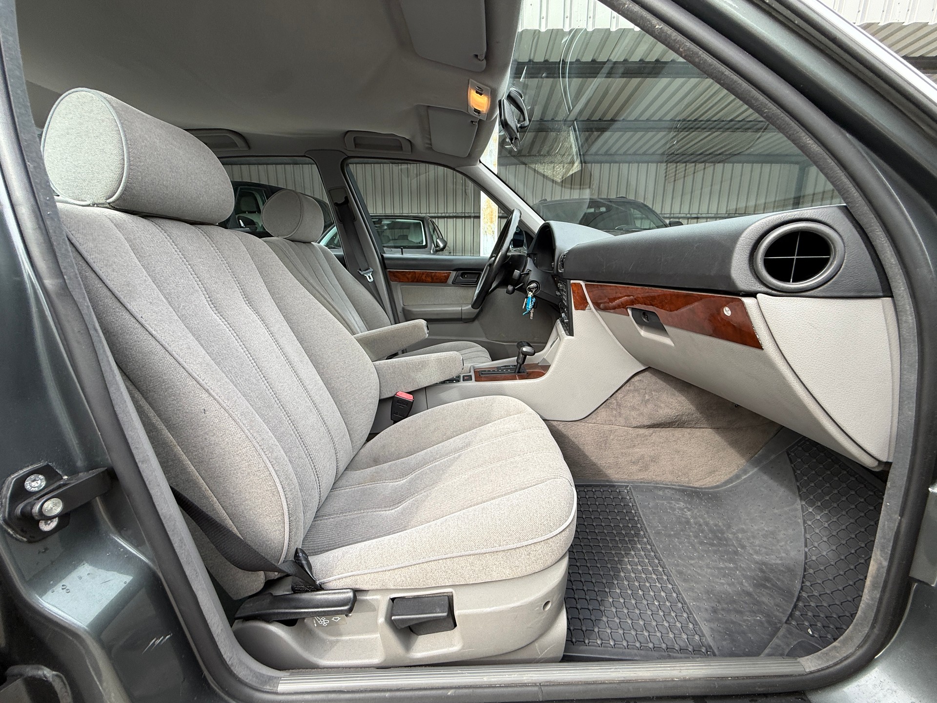 BMW 535i A-image-17