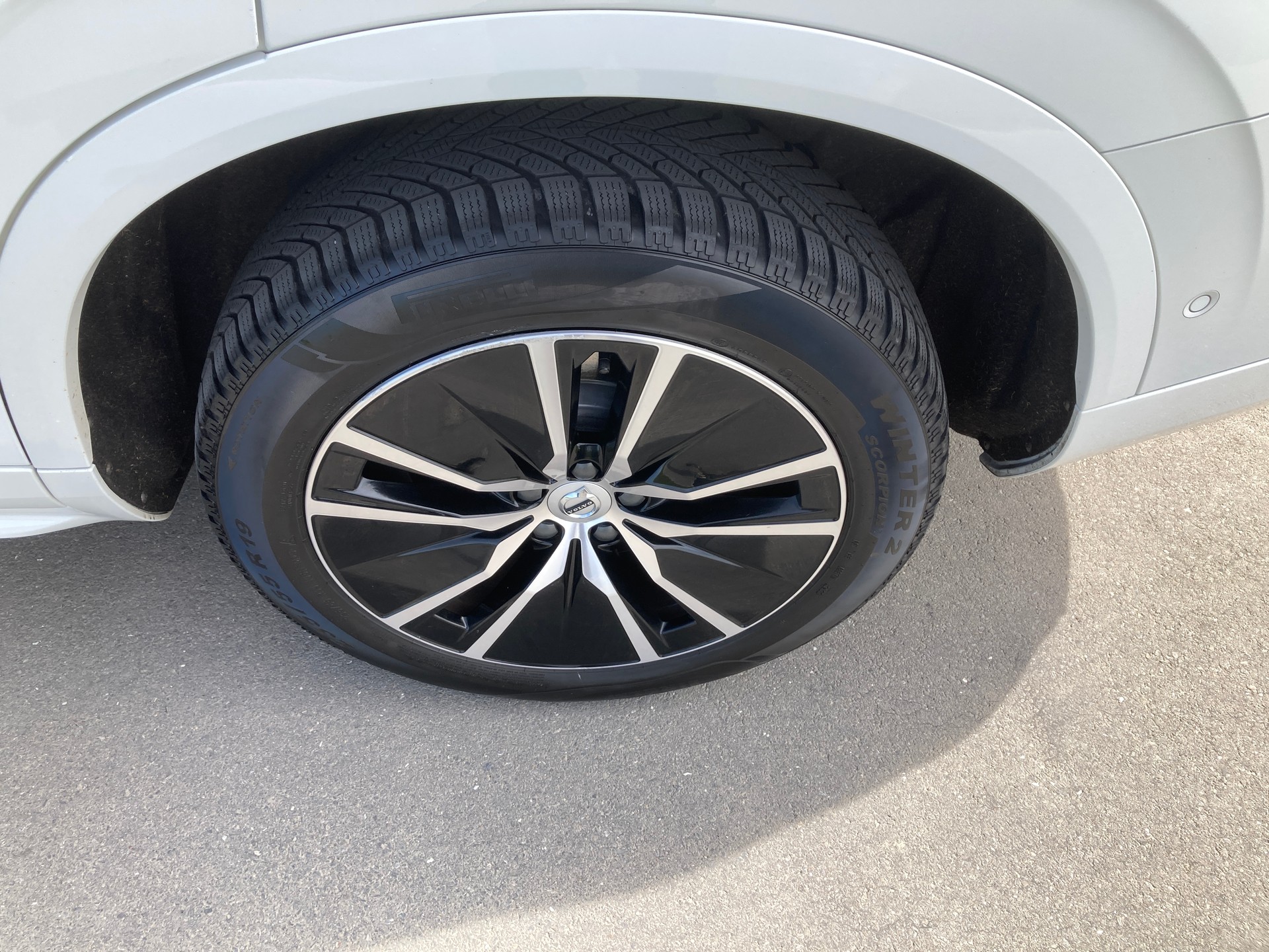 VOLVO XC90 T8 eAWD R-Design Expression Geartronic-image-6