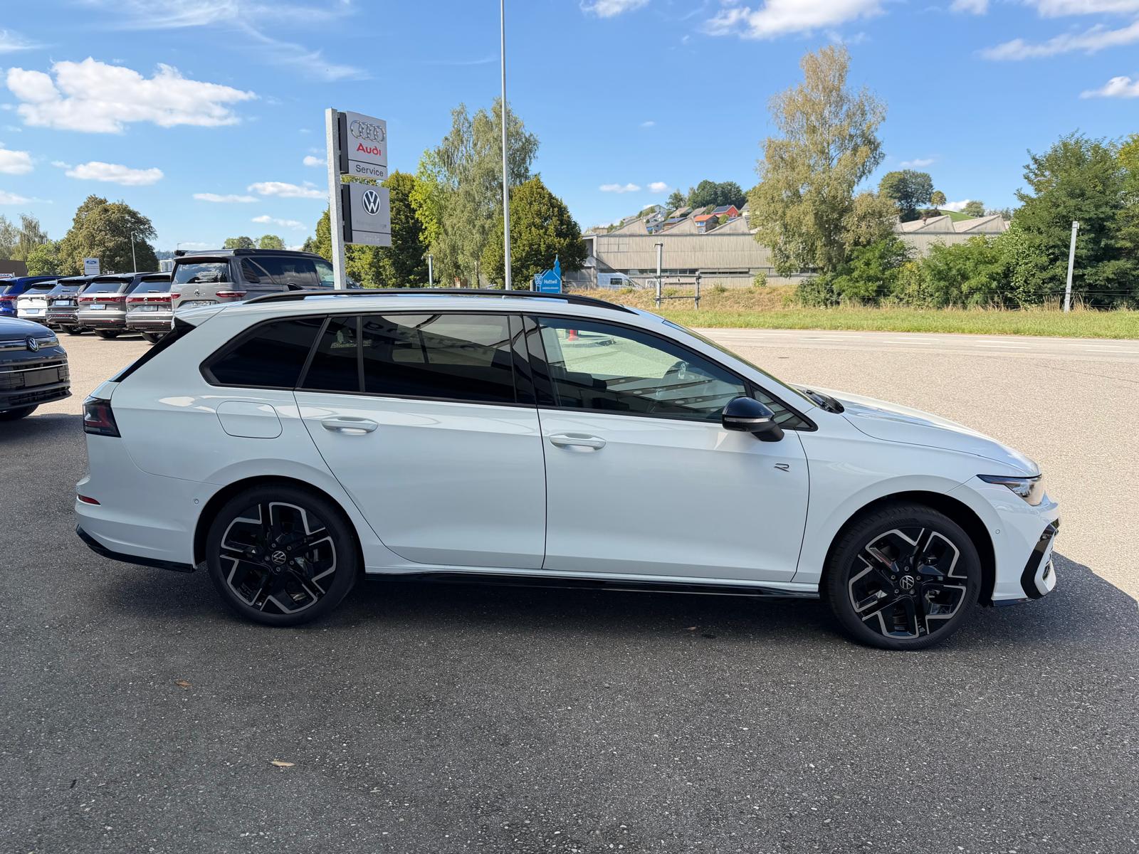 VW Golf Variant 2.0 TSI R-Line DSG 4 Motion-image-5