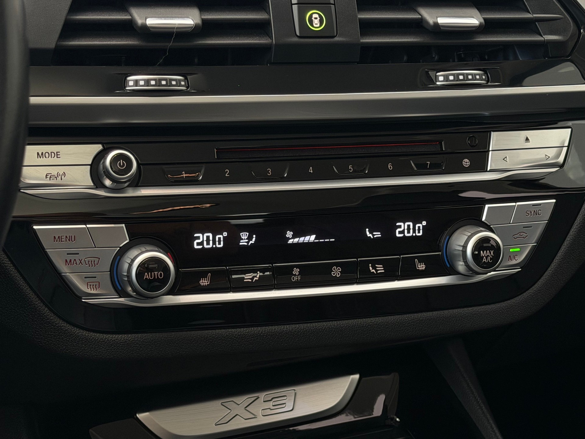 BMW X3 xDrive 20d Steptronic**AHK.**-image-26