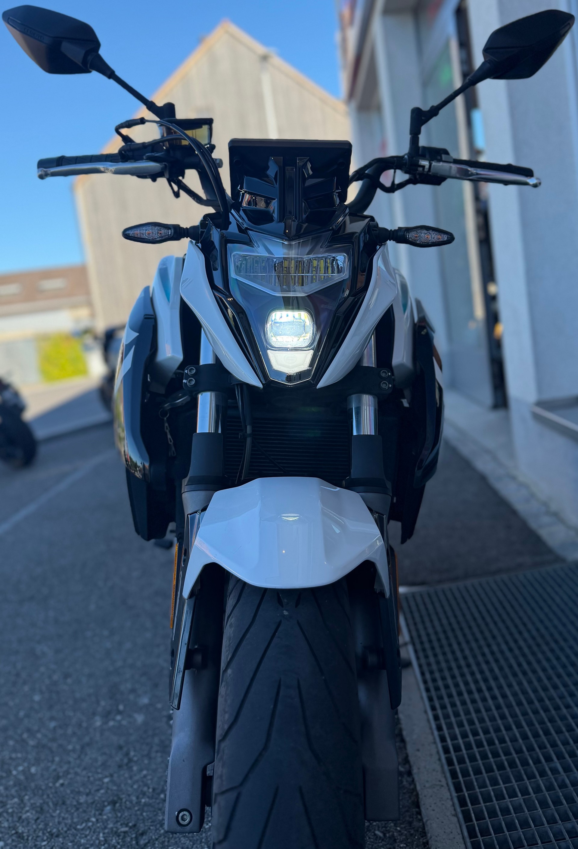 CF MOTO 650 NK-image-1