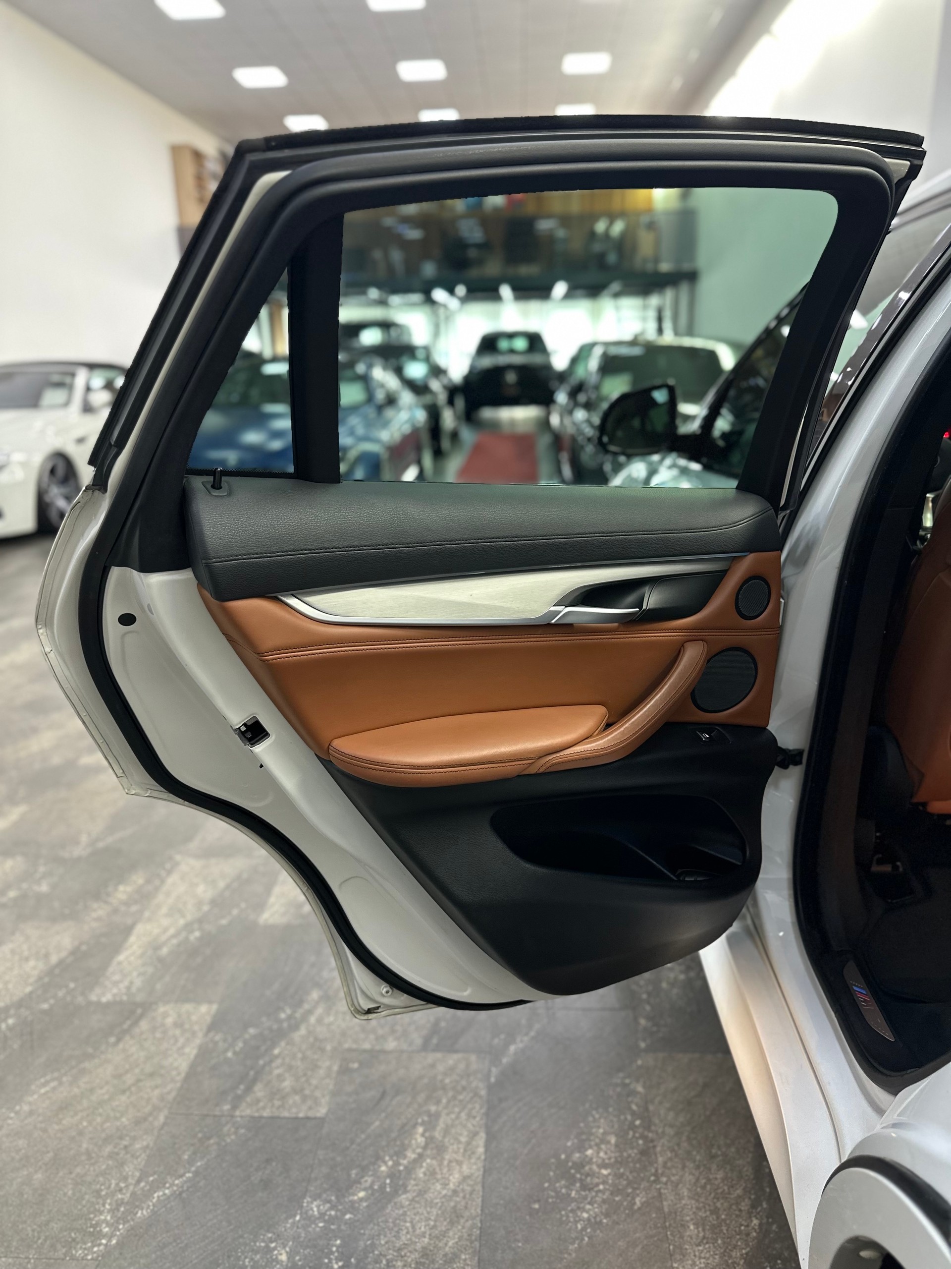 BMW X6 M50d Steptronic-image-20