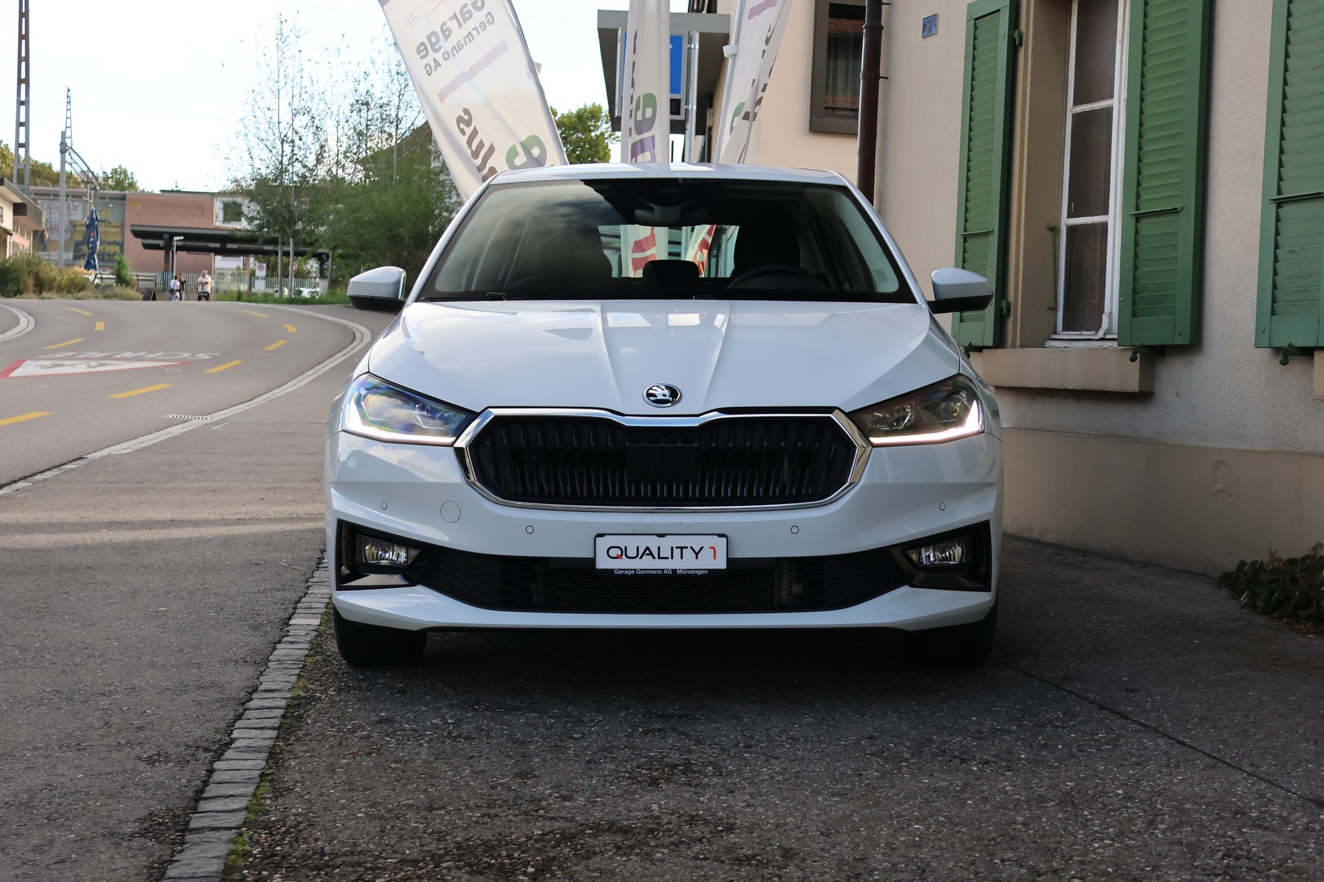 SKODA Fabia 1.5 TSI Selection DSG-showroom-element-2