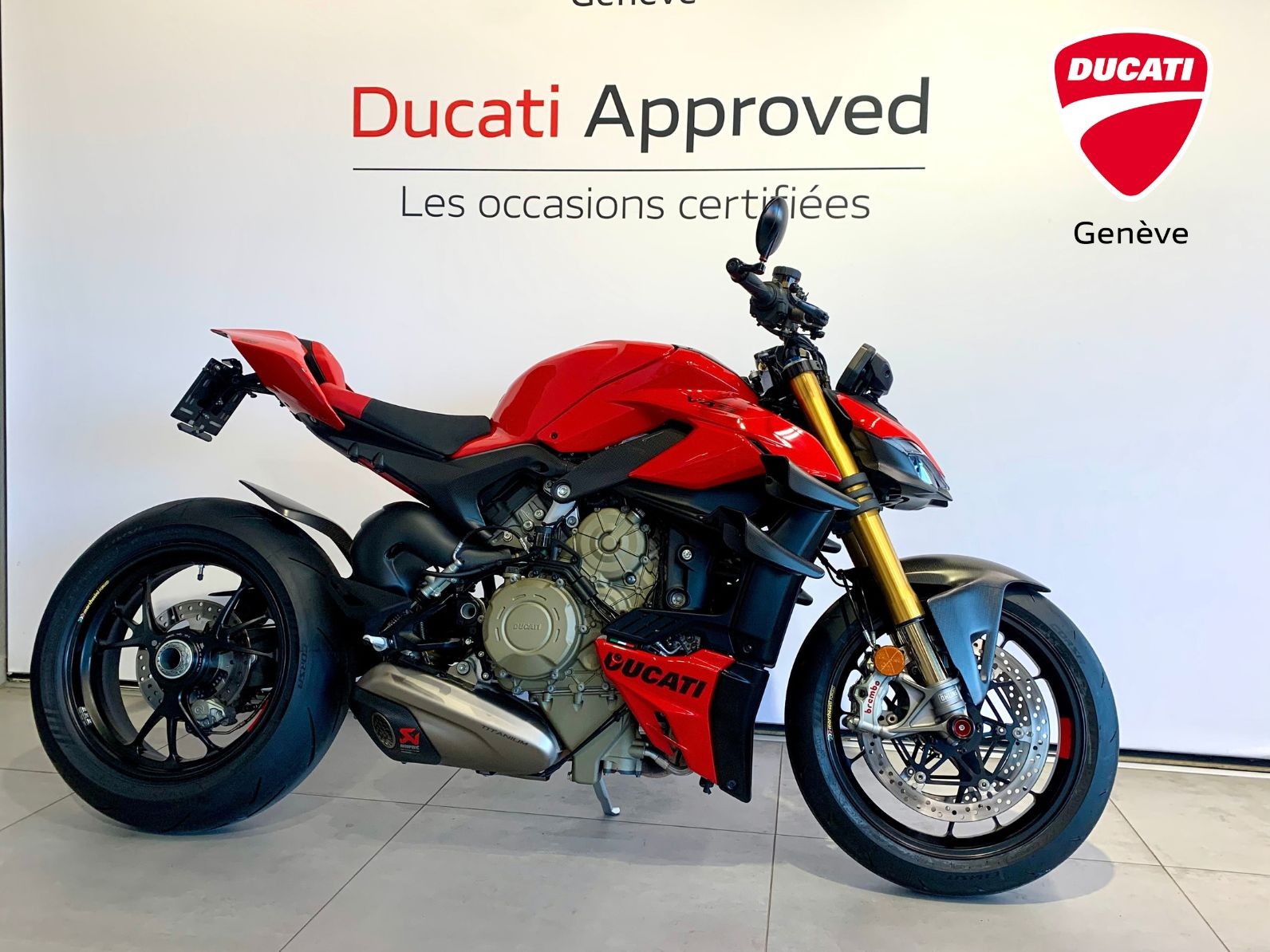 DUCATI Streetfighter V4 S-image-0