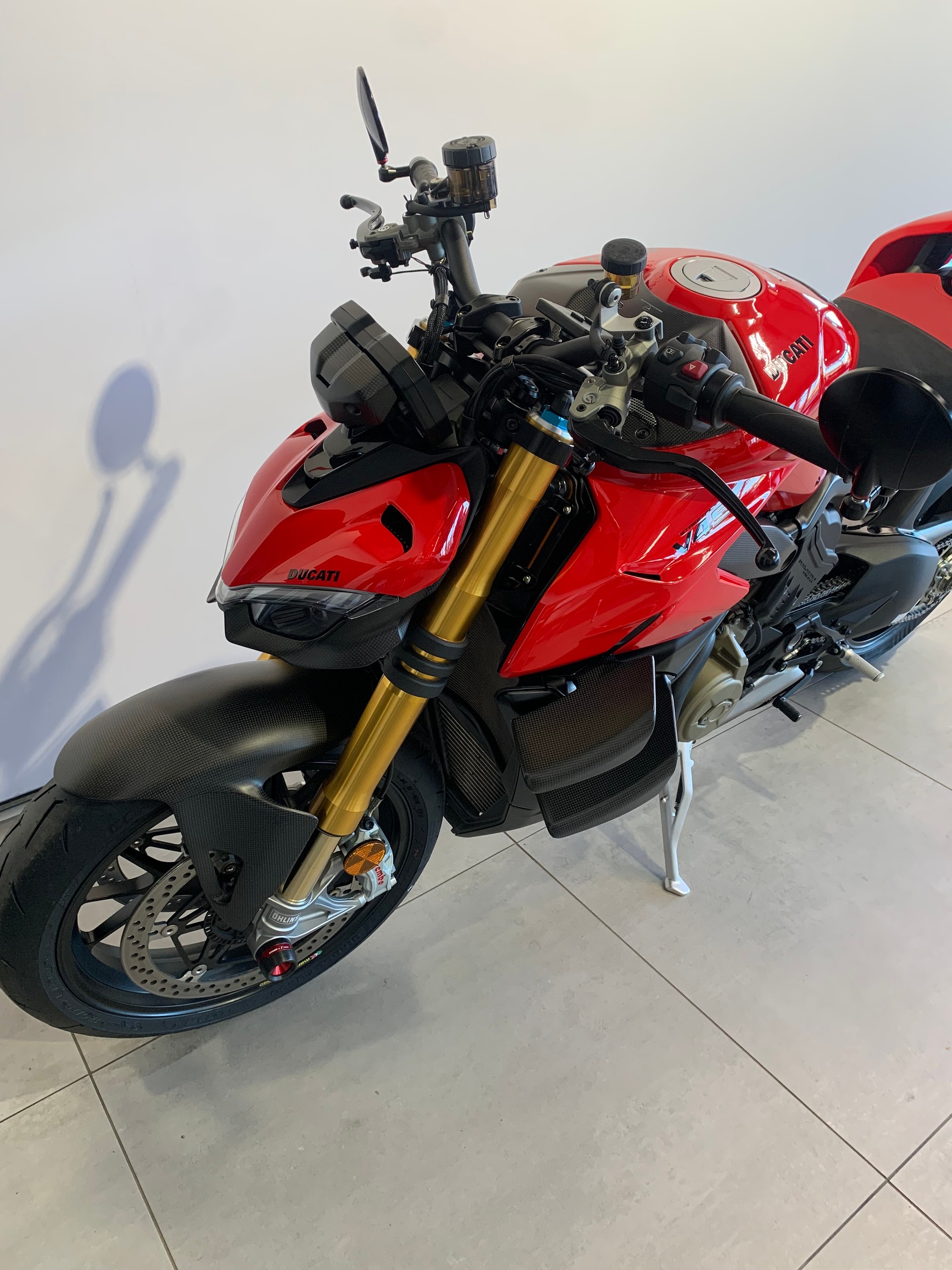 DUCATI Streetfighter V4 S-image-4