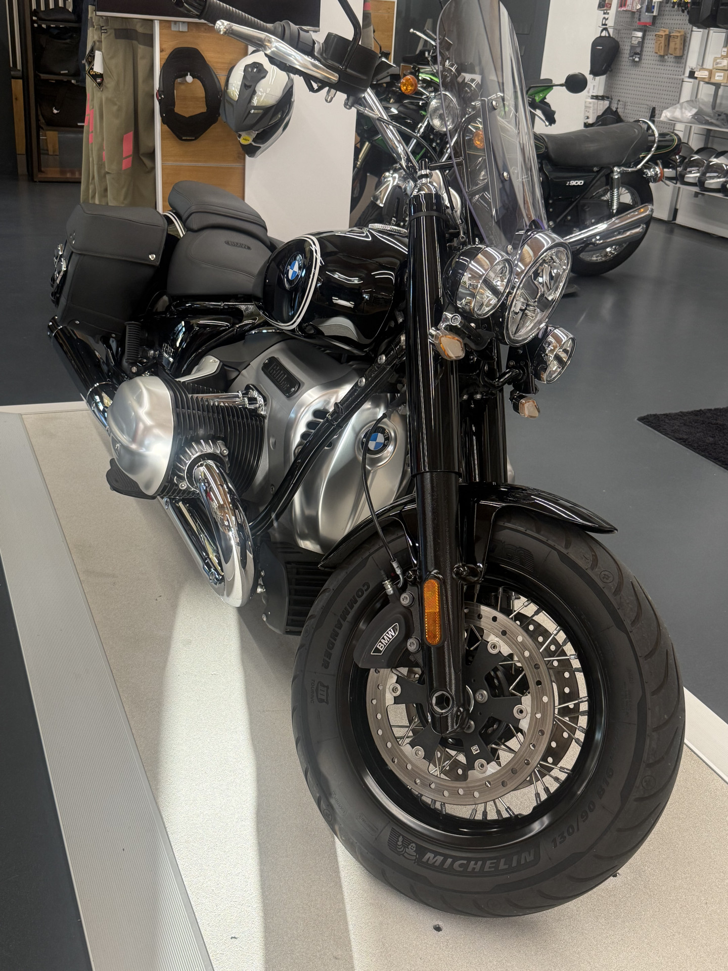 BMW R 18 Classic-showroom-element-2