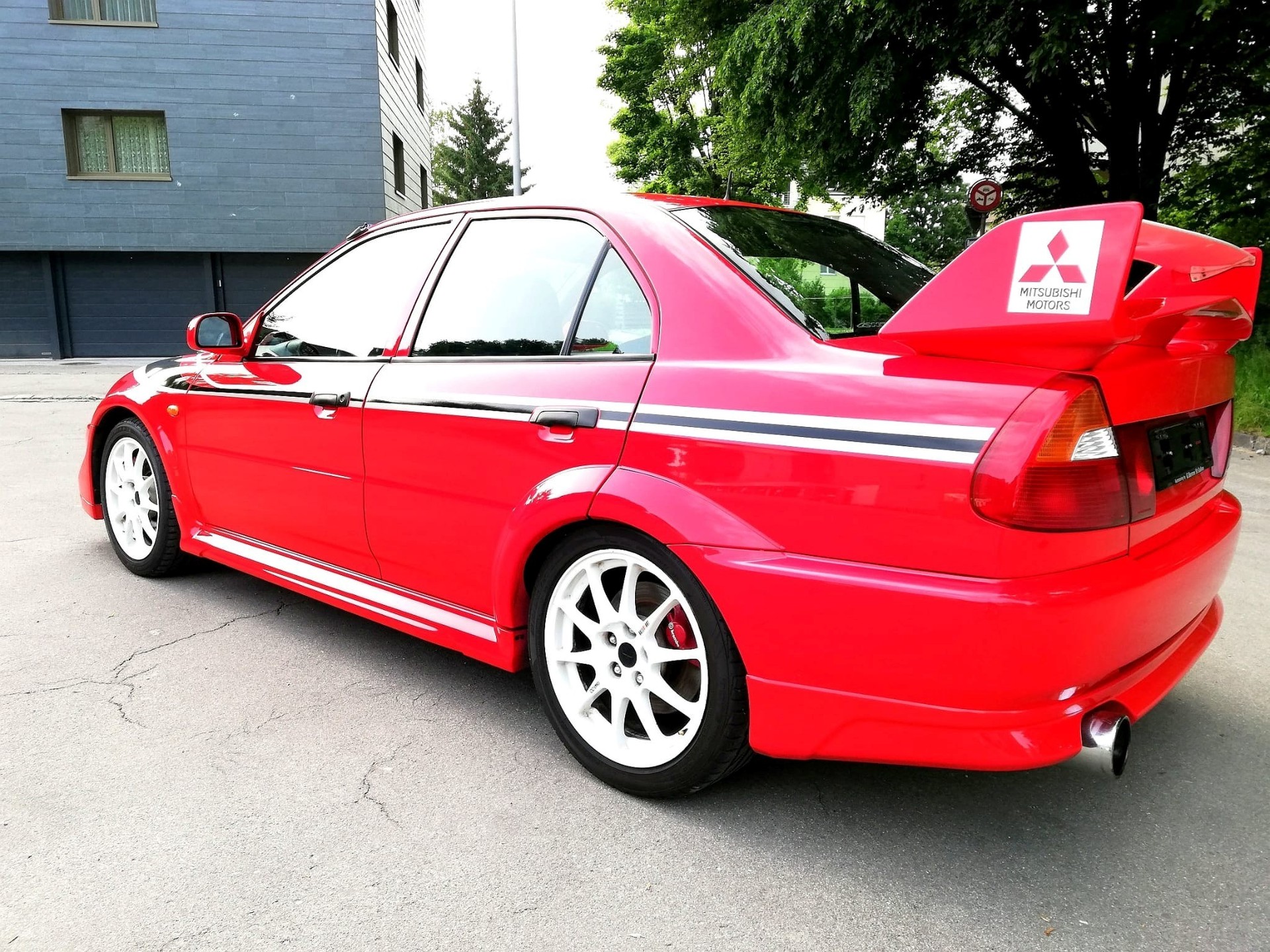 MITSUBISHI Lancer Evo VI RS-2-showroom-element-3