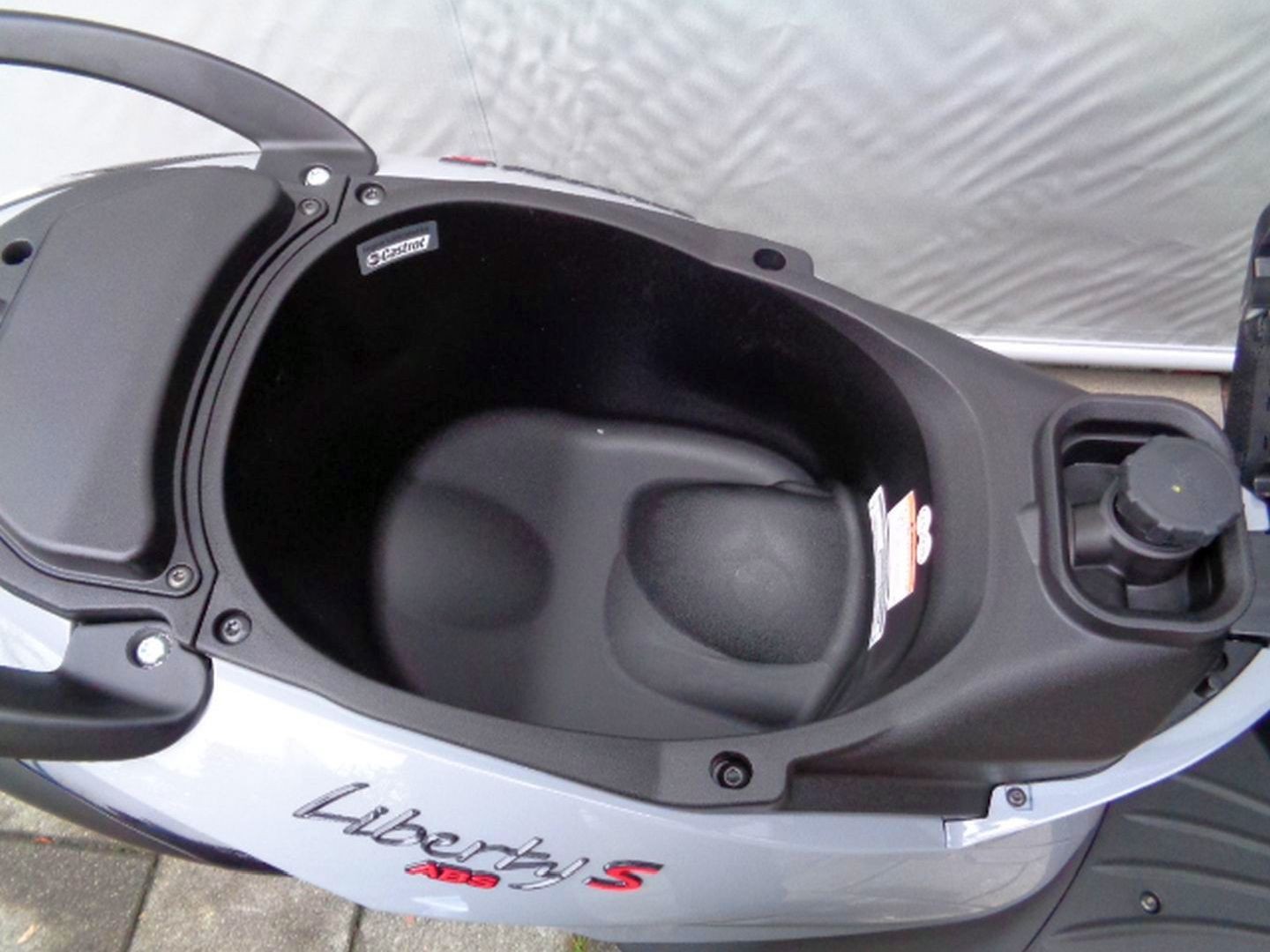 PIAGGIO LIBERTY SPORT125 ABS-image-8