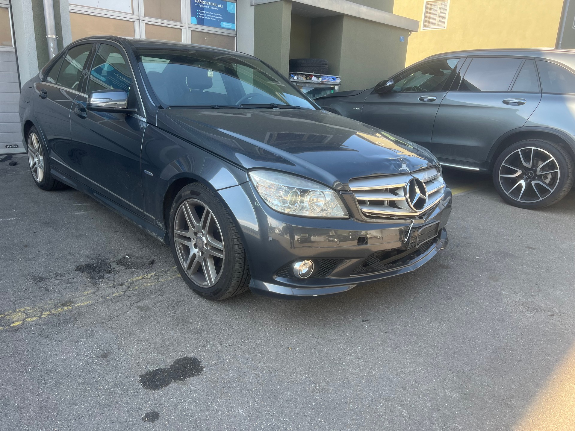 MERCEDES-BENZ C 200 CGI BlueEfficiency My Star Sport Automatic-image-1