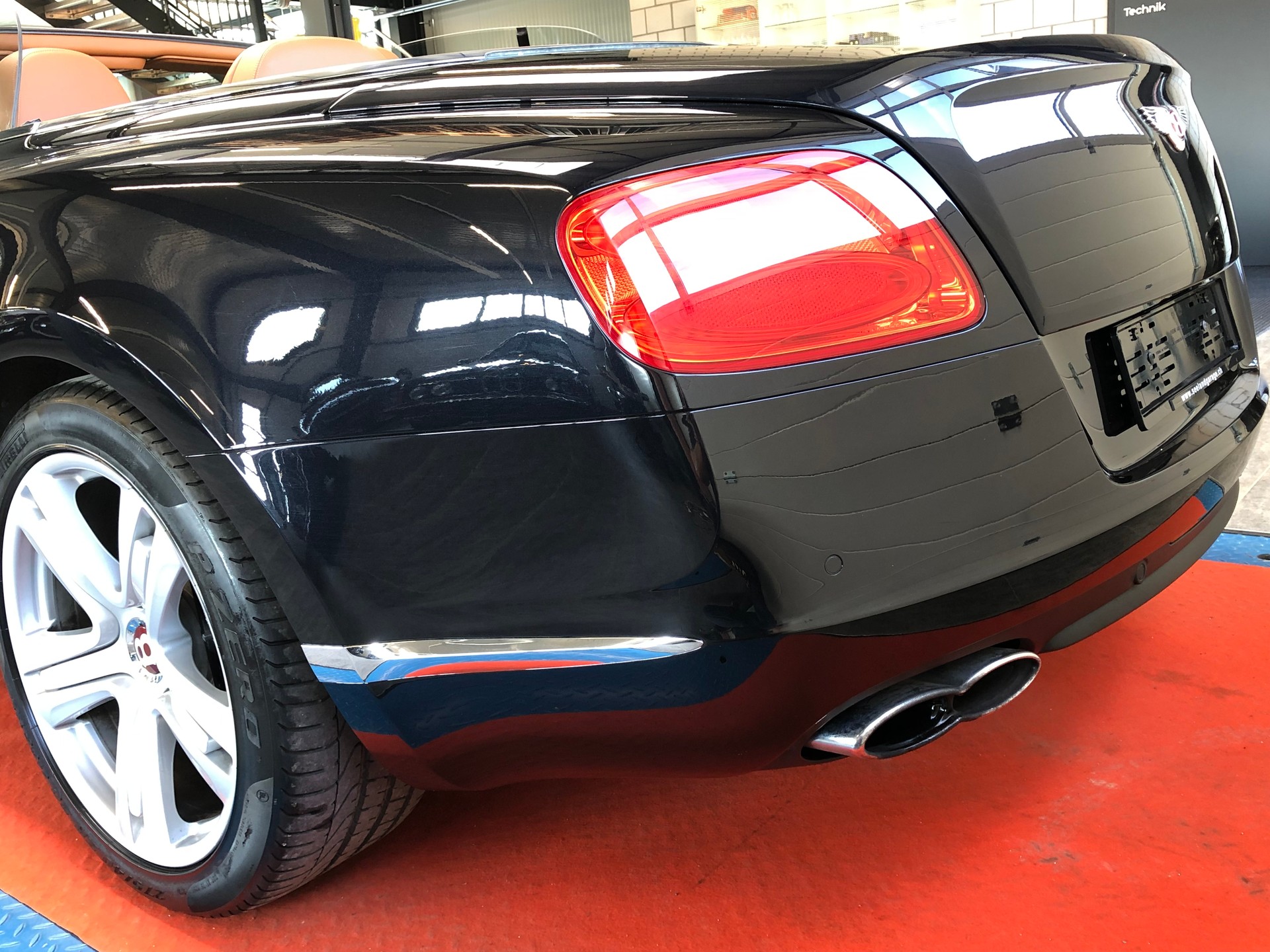 BENTLEY Continental GTC 4.0 V8-image-31