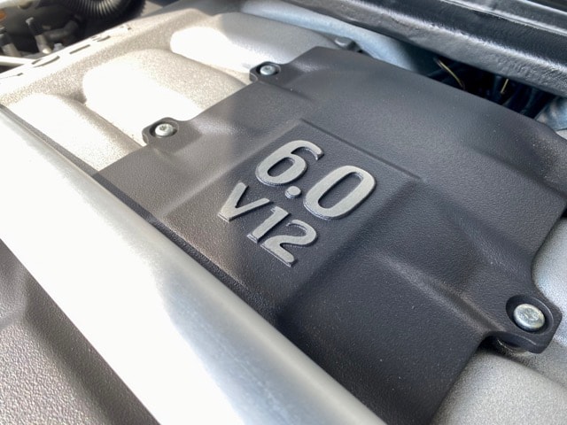 ASTON MARTIN DB9 Volante Touchtronic 2-image-12