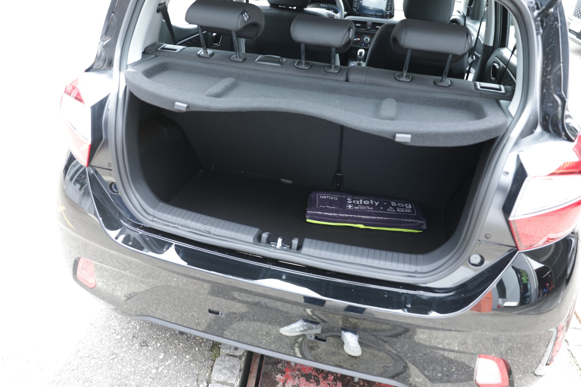 HYUNDAI i10 1.0 Origo Automat-image-17