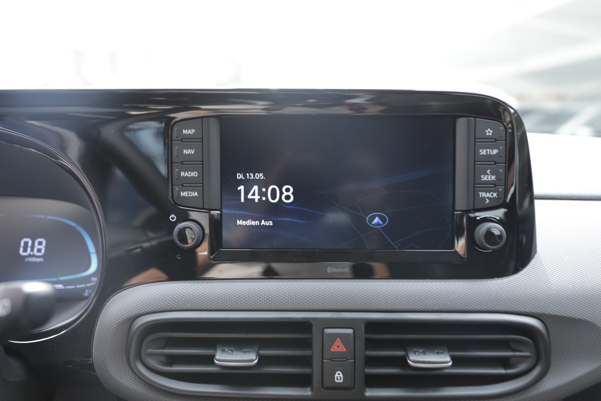 HYUNDAI i10 1.0 Origo Automat-image-6